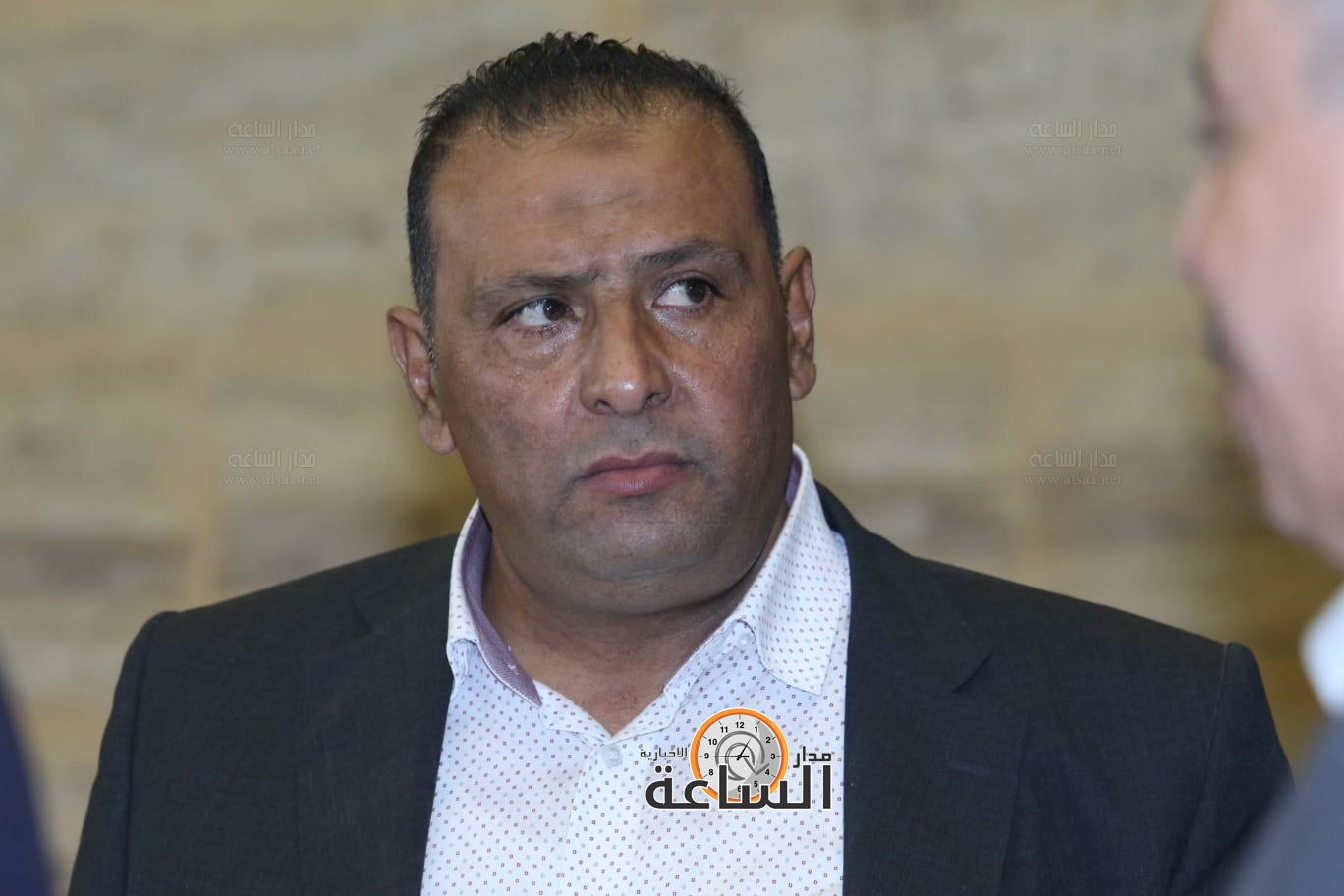 Madar Al-Saa Images 0.5833055405782847