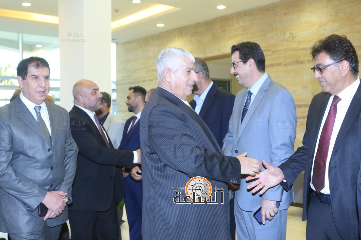 Madar Al-Saa Images 0.6034688035498432