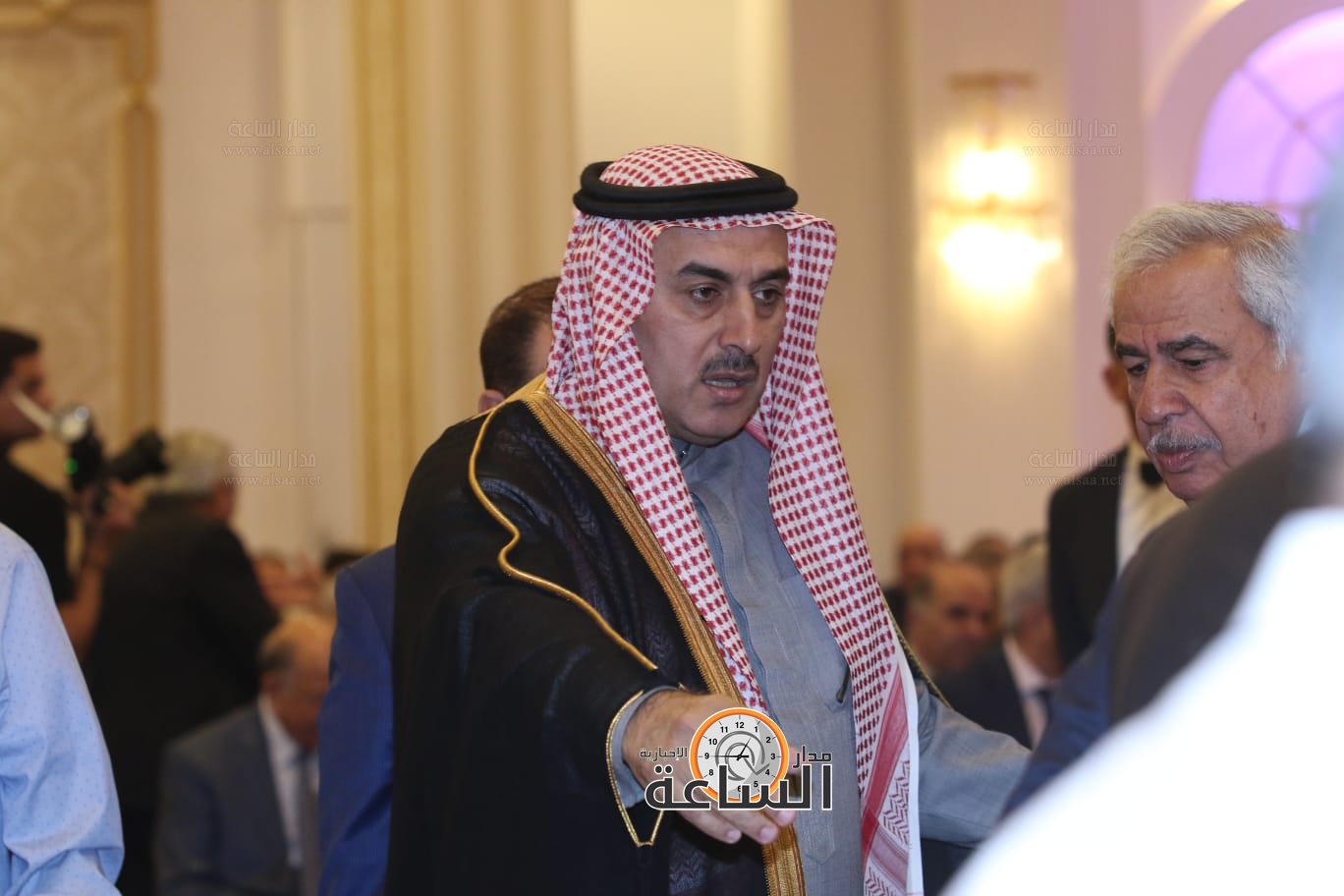 Madar Al-Saa Images 0.08860207665100872