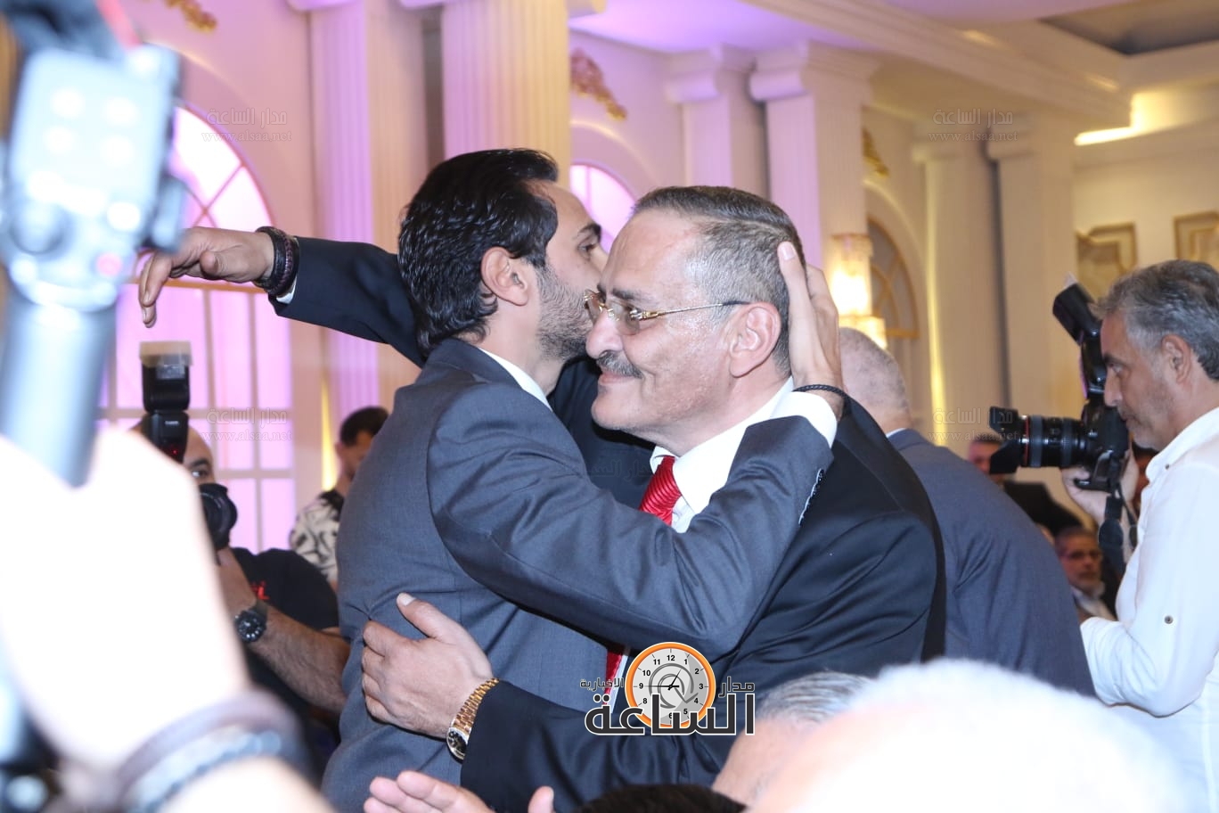 Madar Al-Saa Images 0.36898623078953685