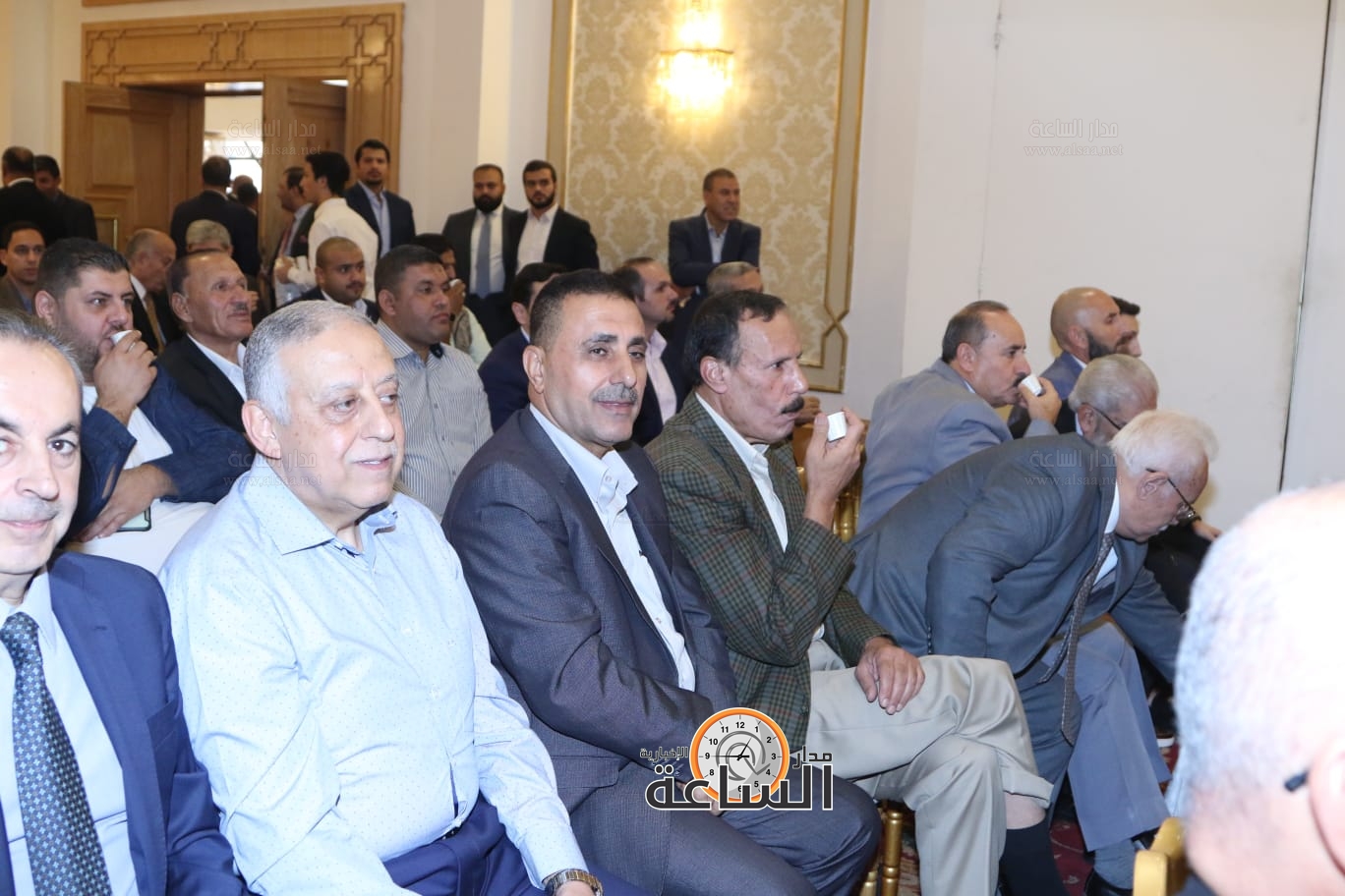 Madar Al-Saa Images 0.8374663455078171