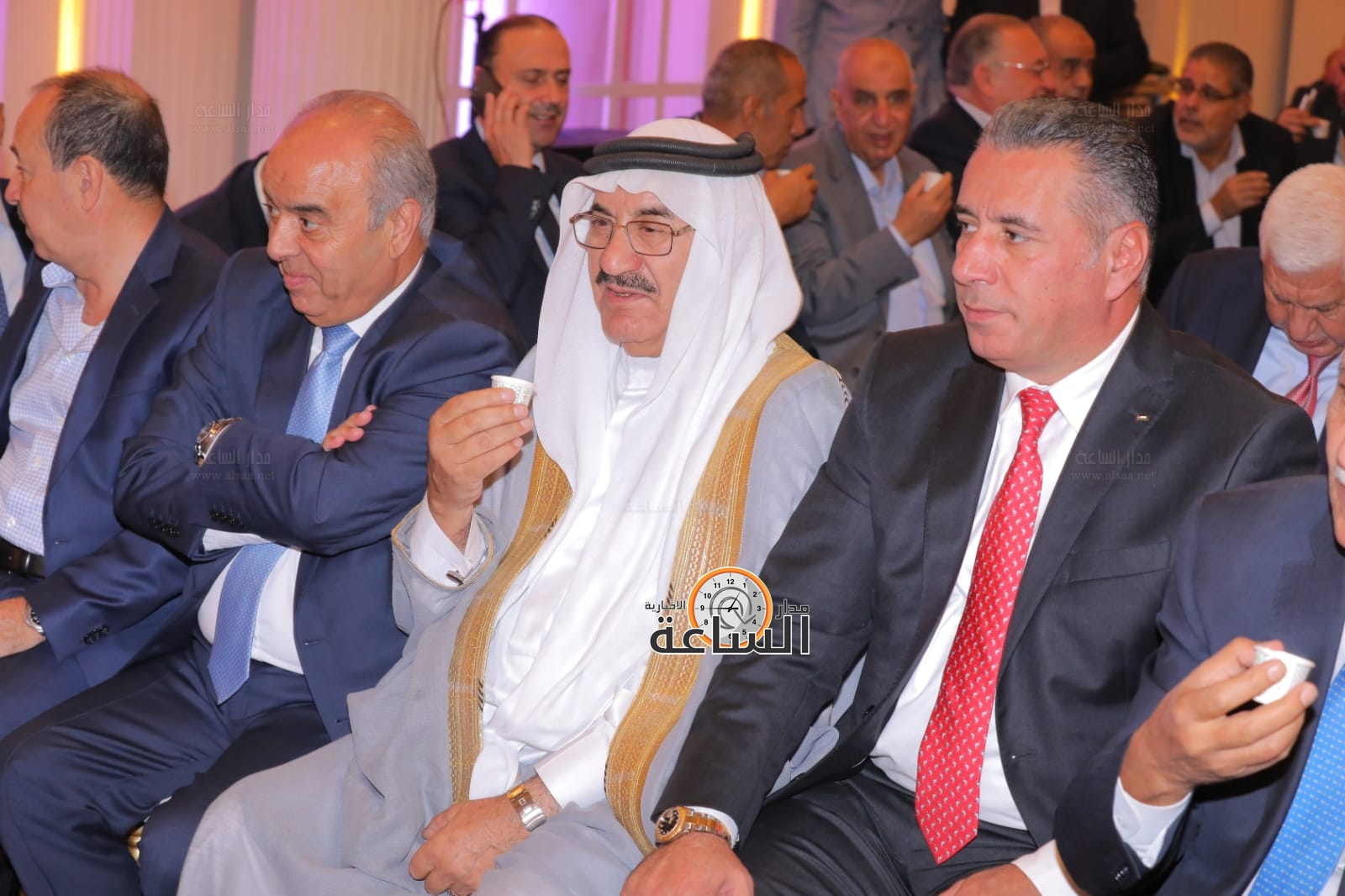 Madar Al-Saa Images 0.7035494860781089