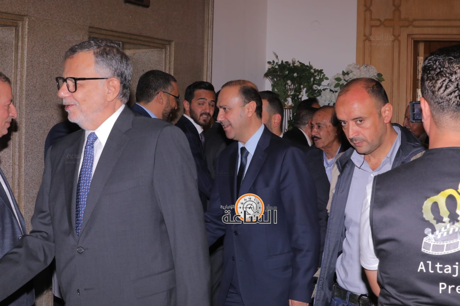 Madar Al-Saa Images 0.8439296306719211