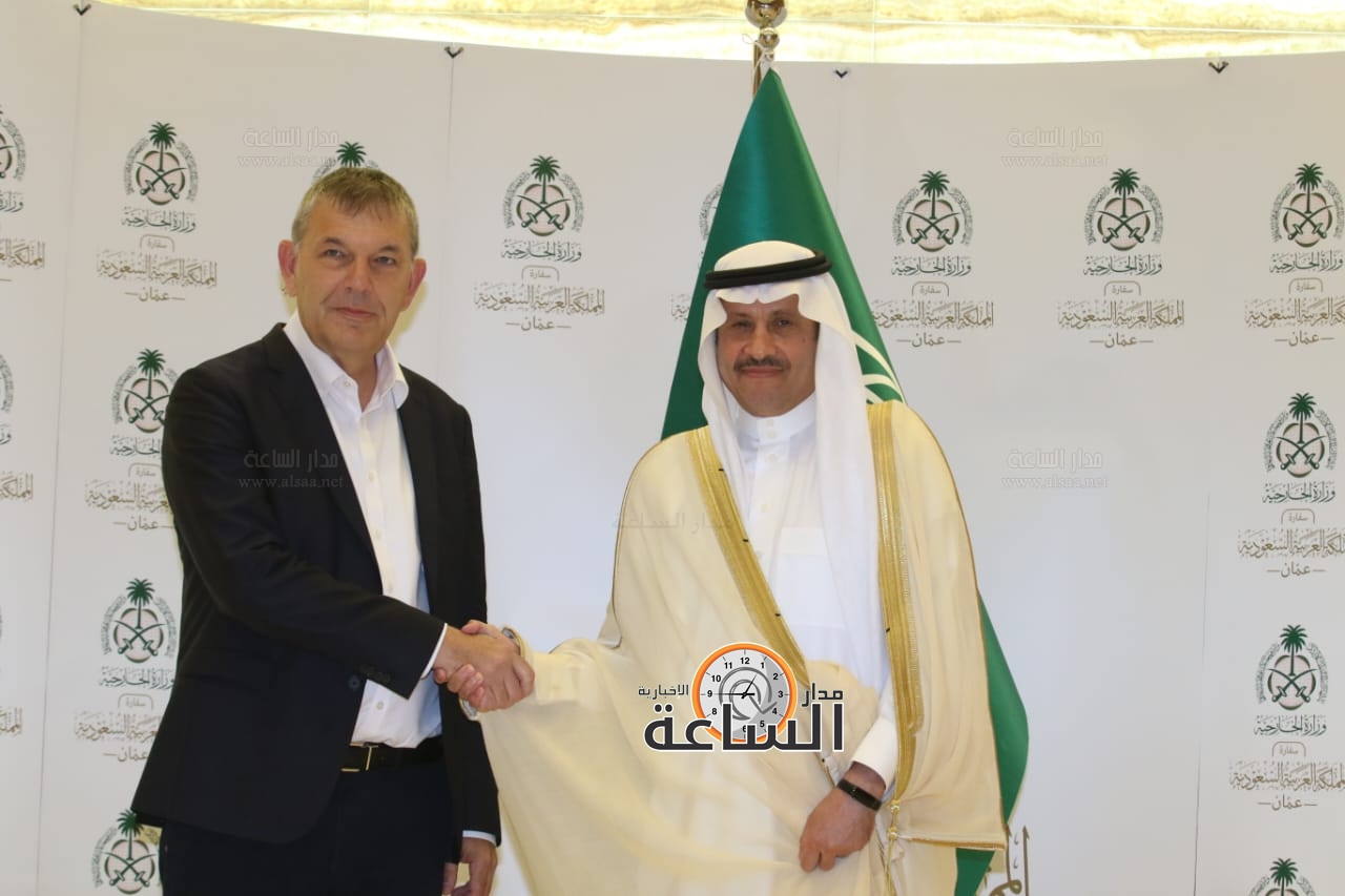 Madar Al-Saa Images 0.06998064053085962