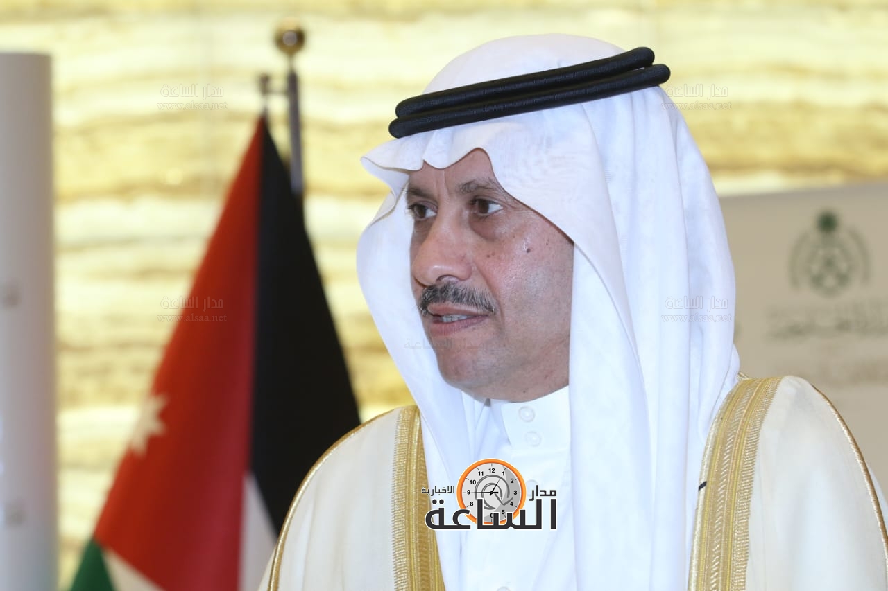 Madar Al-Saa Images 0.4991114672938116