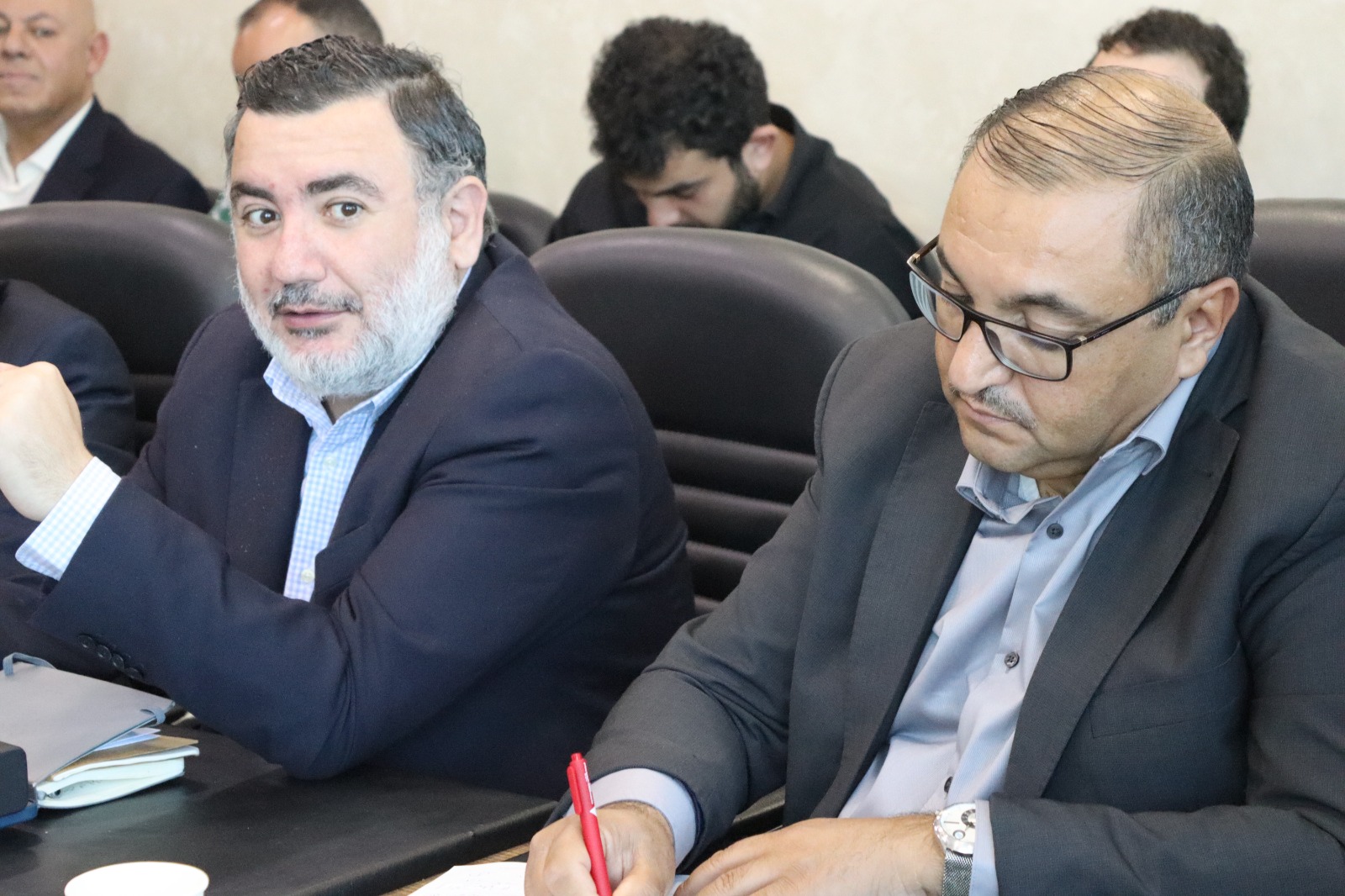 Madar Al-Saa Images 0.23814414348600965