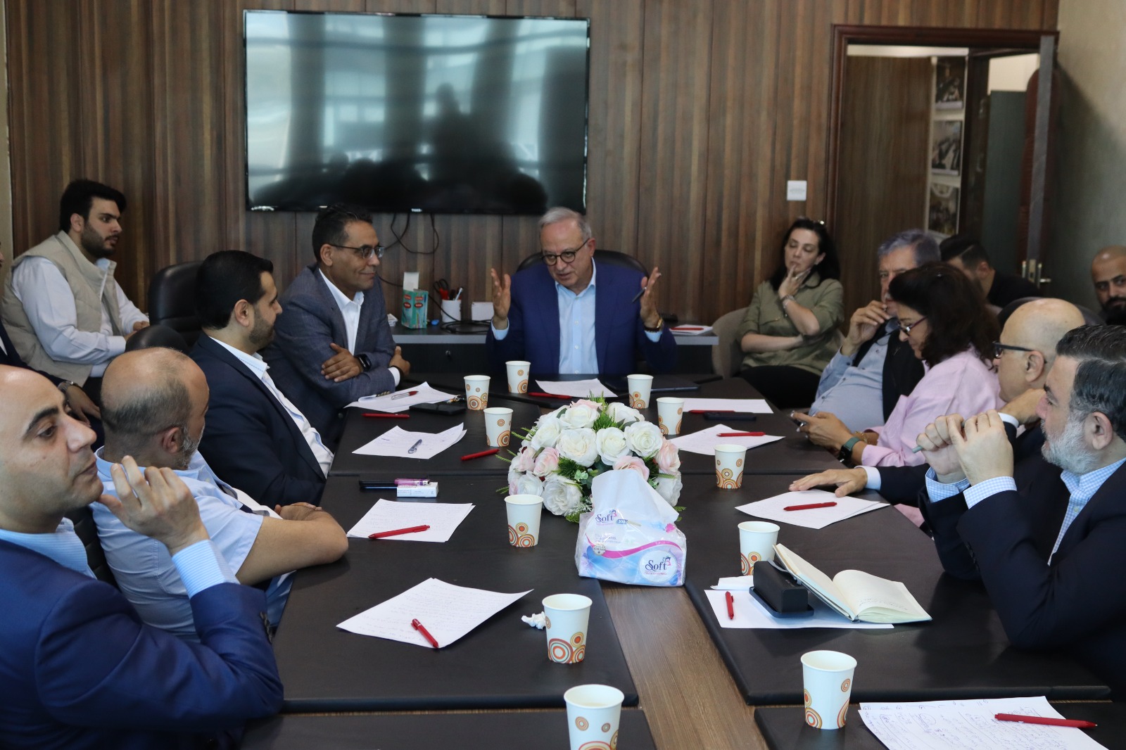 Madar Al-Saa Images 0.47575434497812474