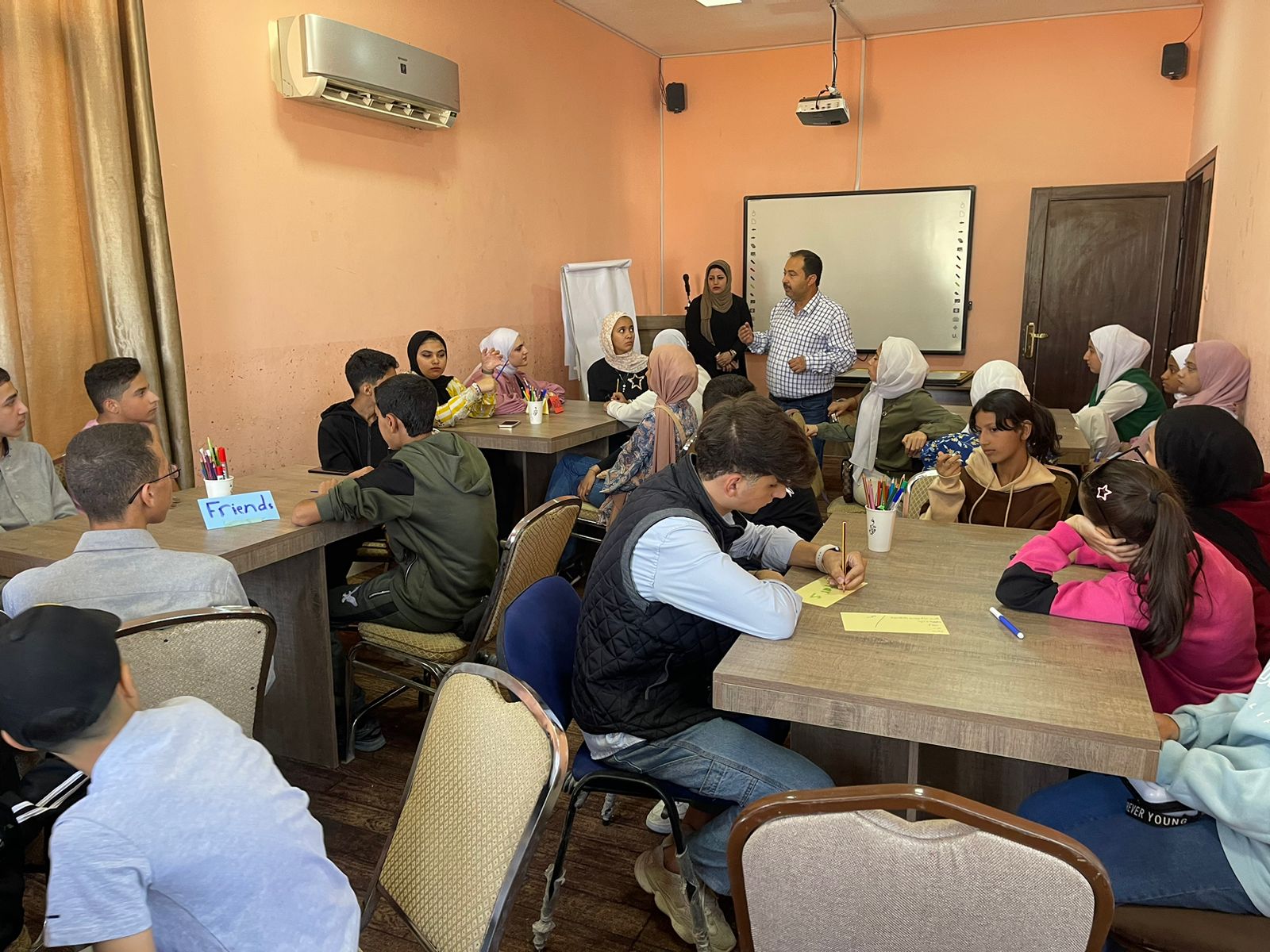 Madar Al-Saa Images 0.24860921012002923