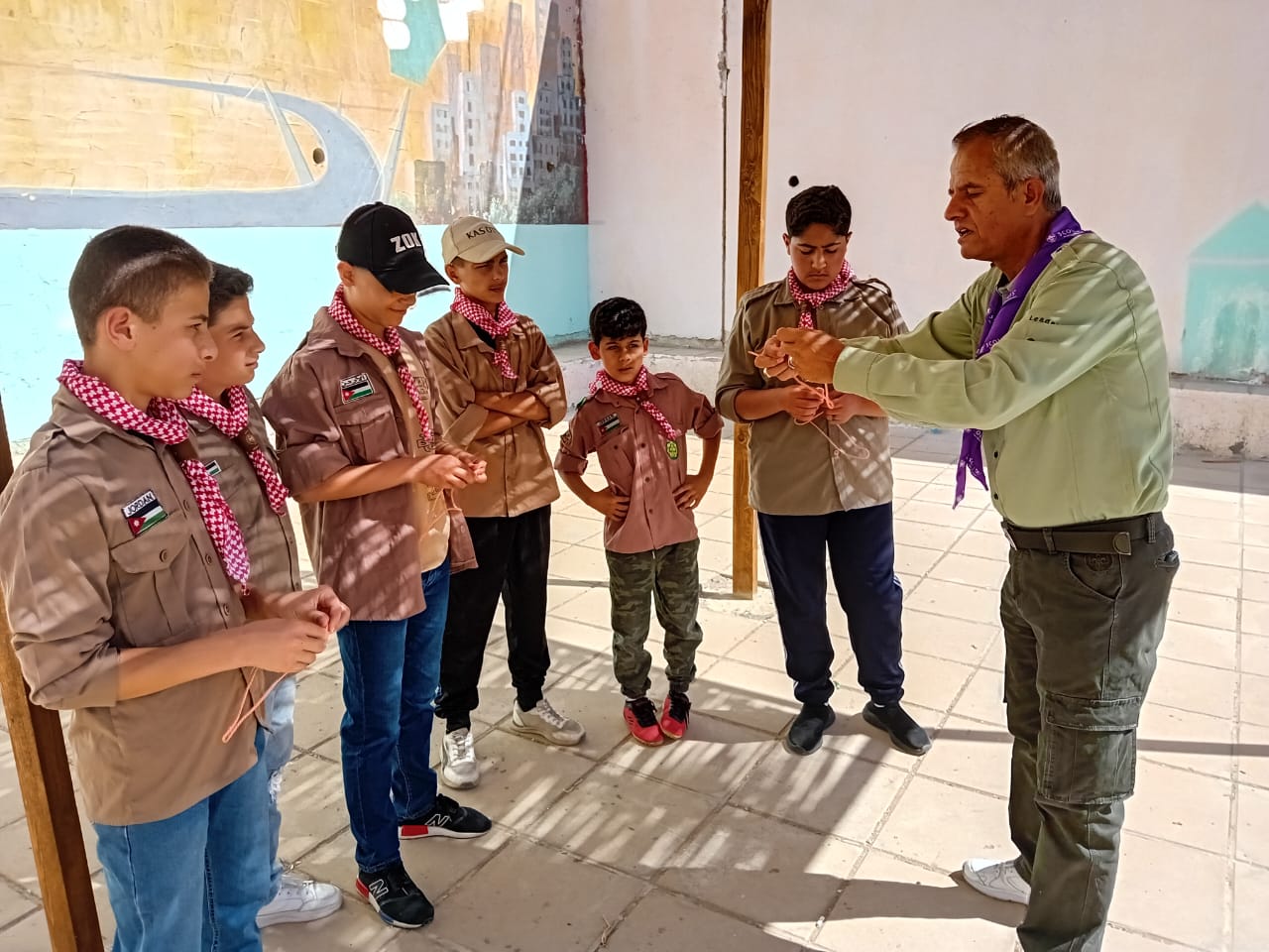 Madar Al-Saa Images 0.994012267359691