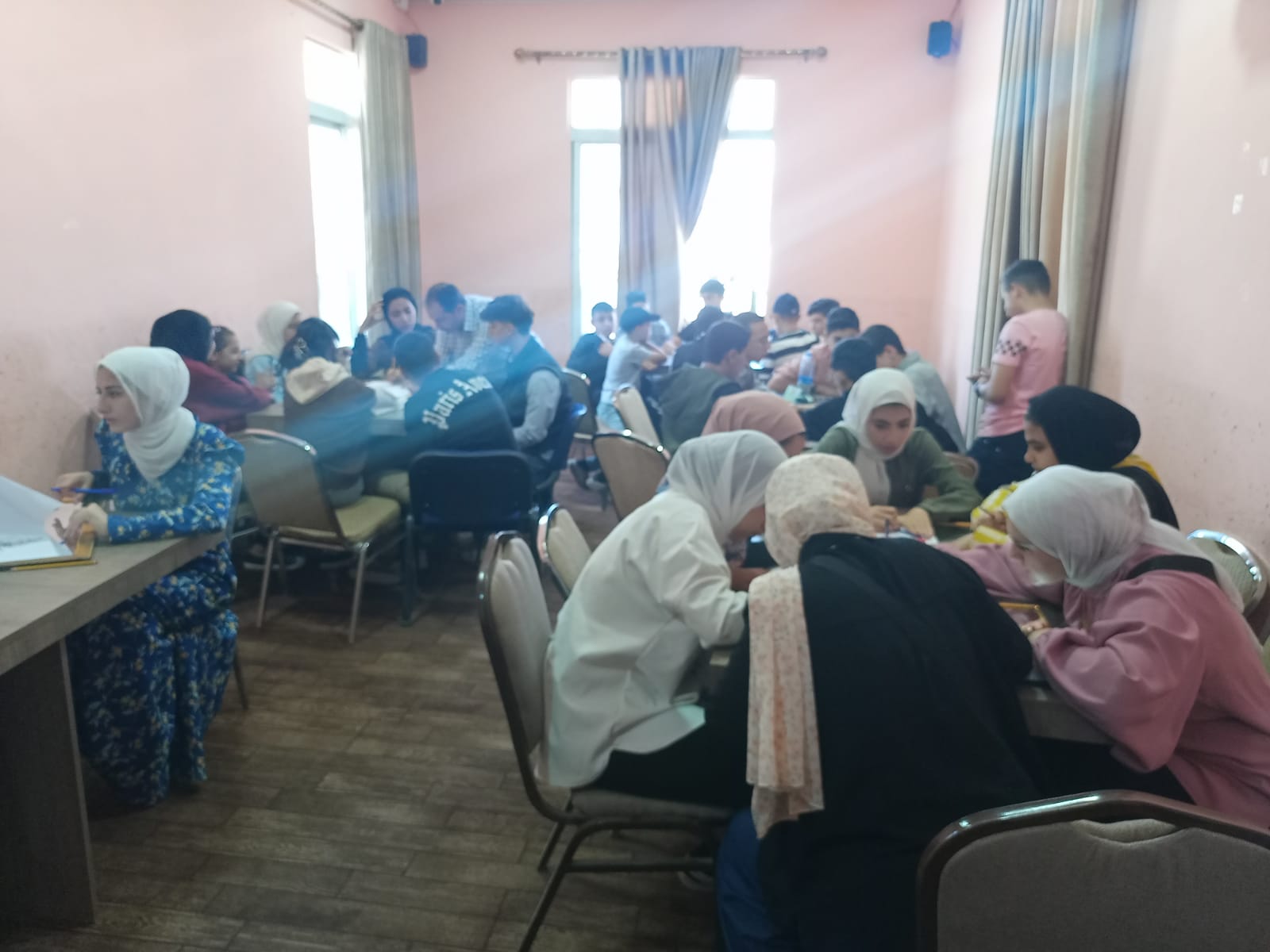 Madar Al-Saa Images 0.8443332986903034