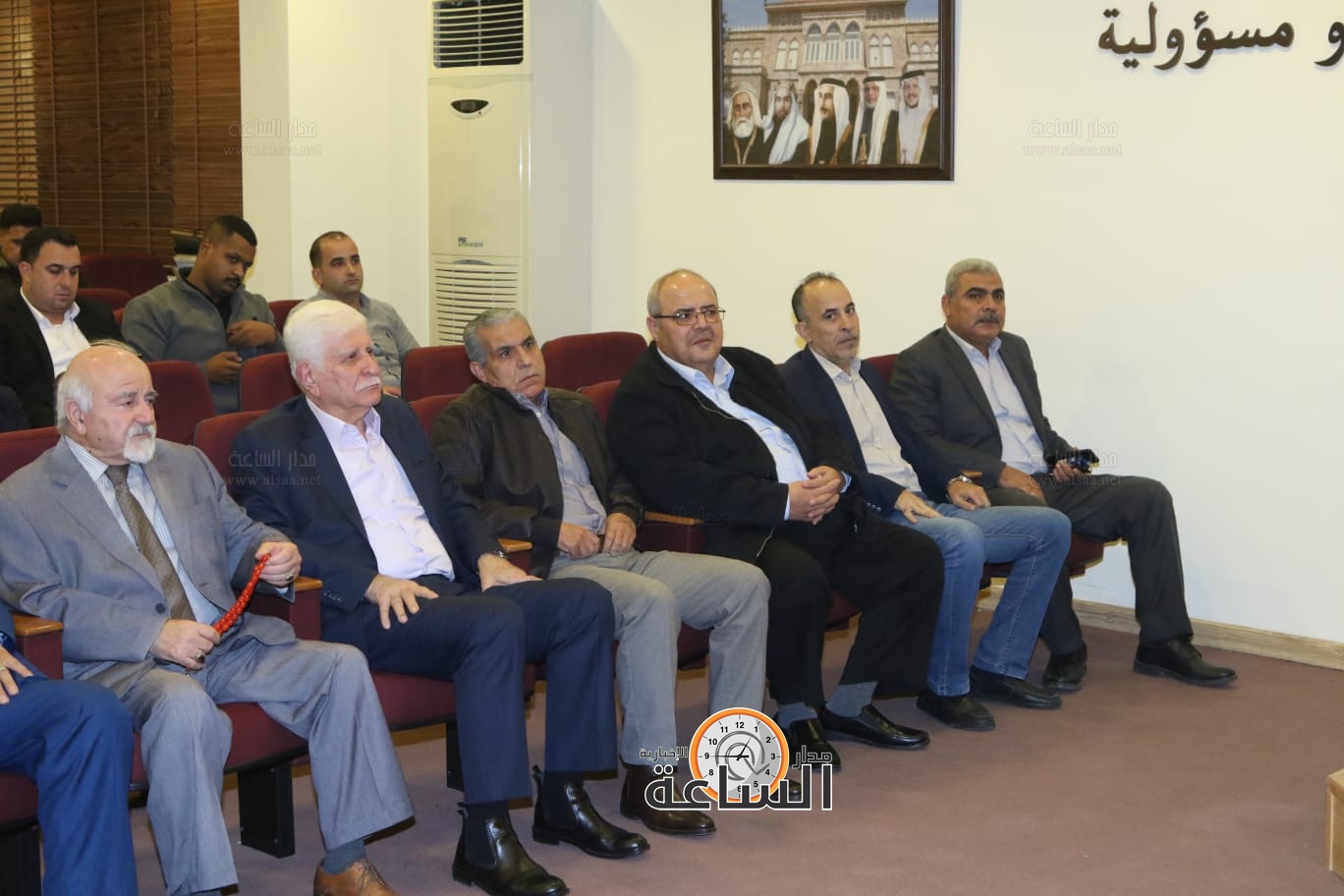 Madar Al-Saa Images 0.21004209879330515