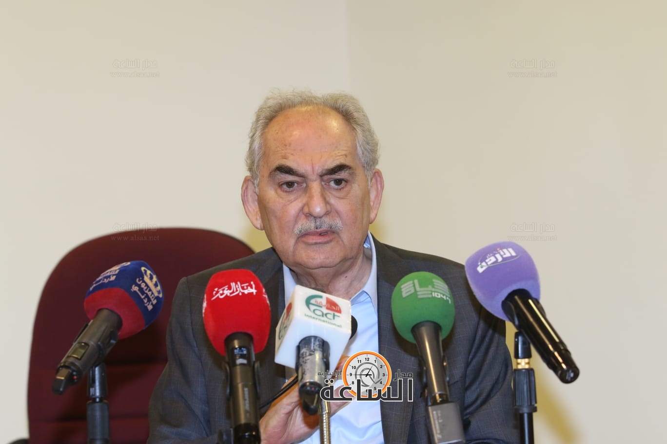 Madar Al-Saa Images 0.8243267560311556