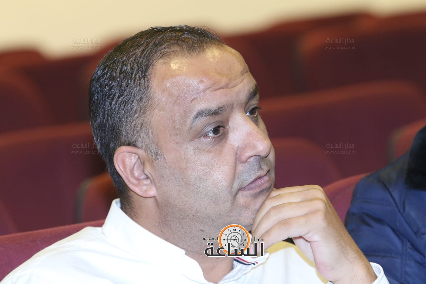 Madar Al-Saa Images 0.455357414139562