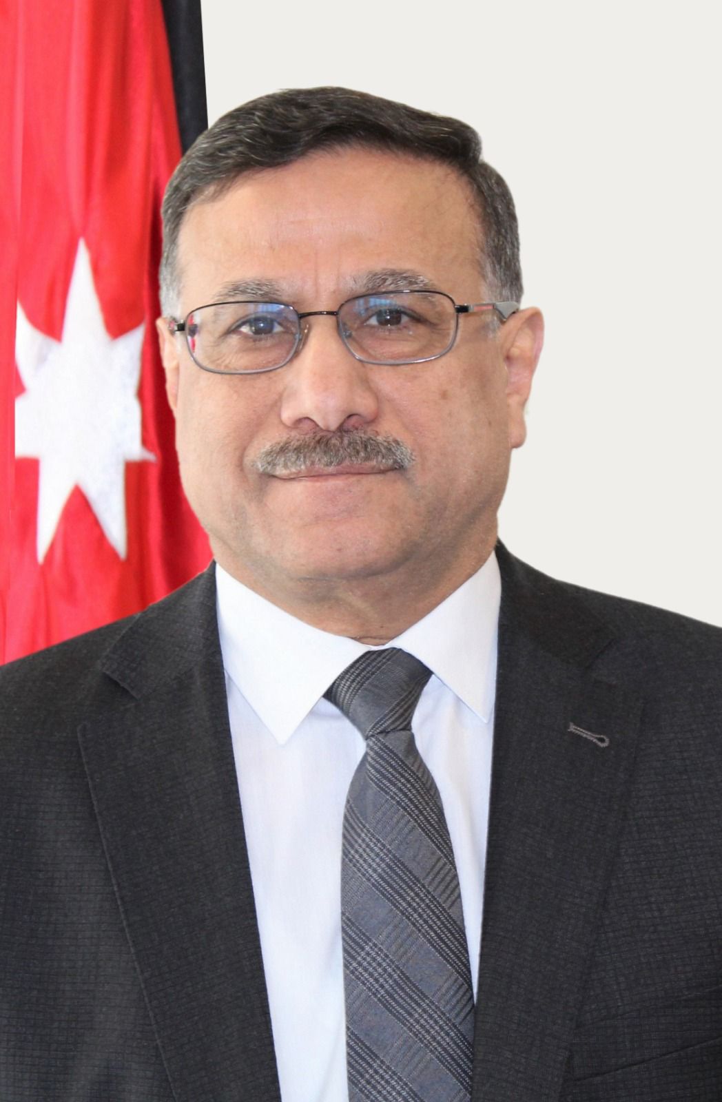 &nbsp;رئيس صندوق استثمار اموال الضمان الاجتماعي الدكتور عز الدين كناكريه