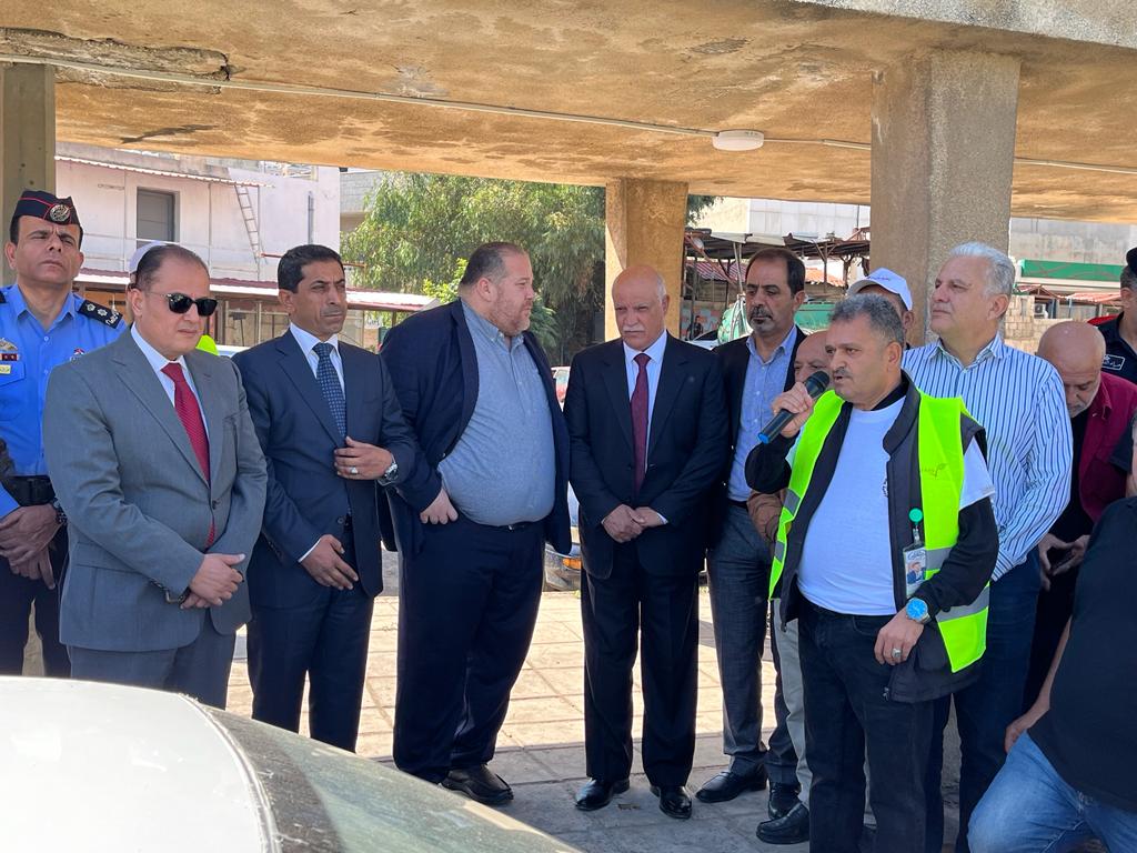 Madar Al-Saa Images 0.7856303004888072