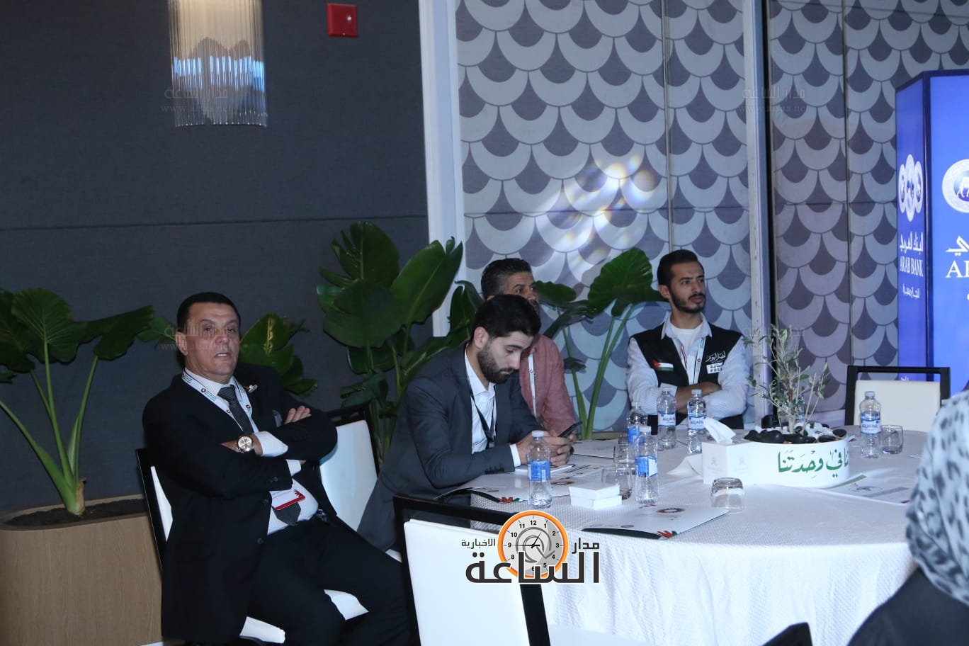 Madar Al-Saa Images 0.9482353358595734