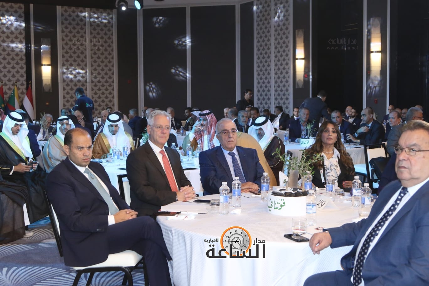 Madar Al-Saa Images 0.010061229175521547