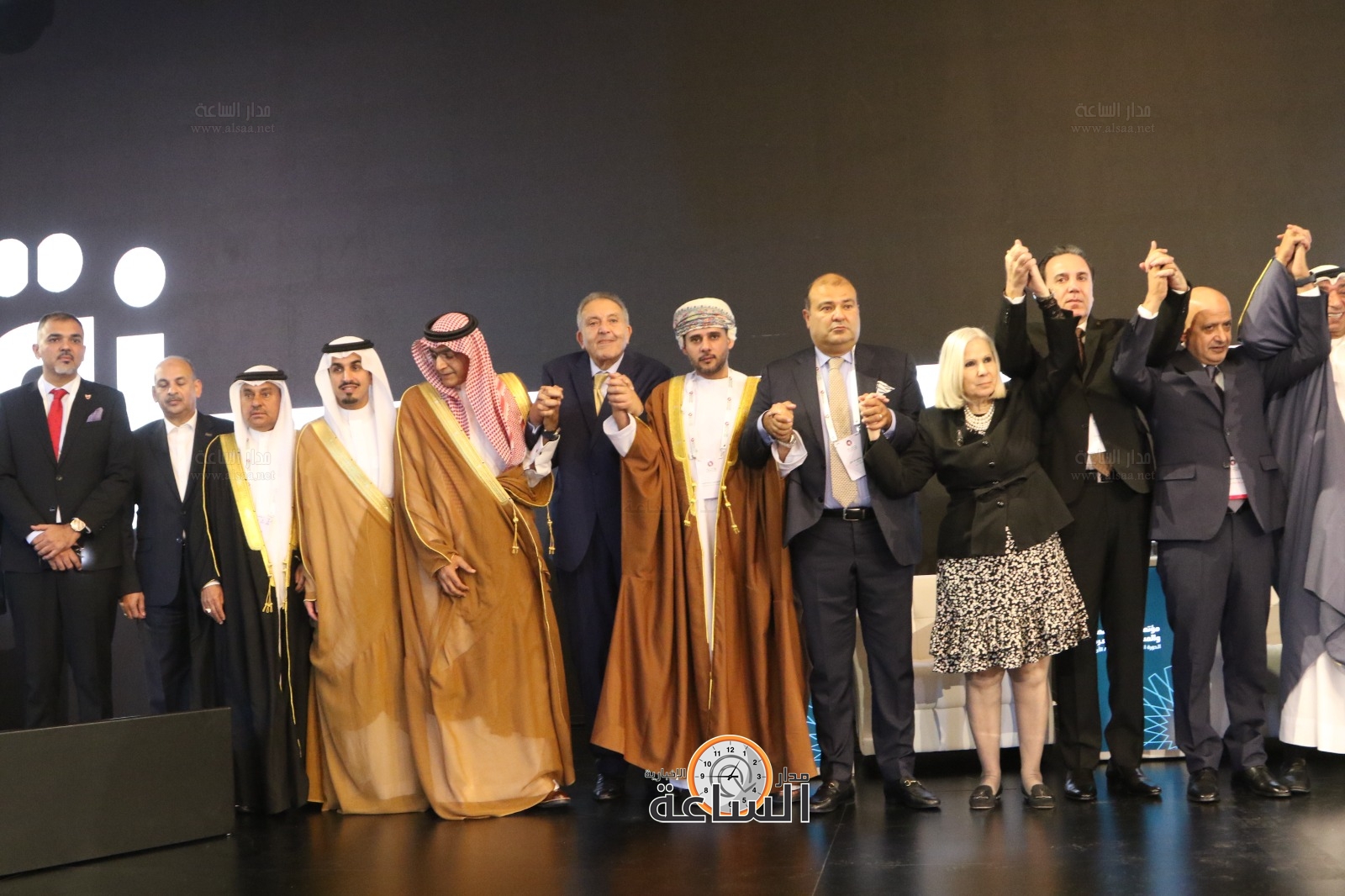 Madar Al-Saa Images 0.3560765268871806