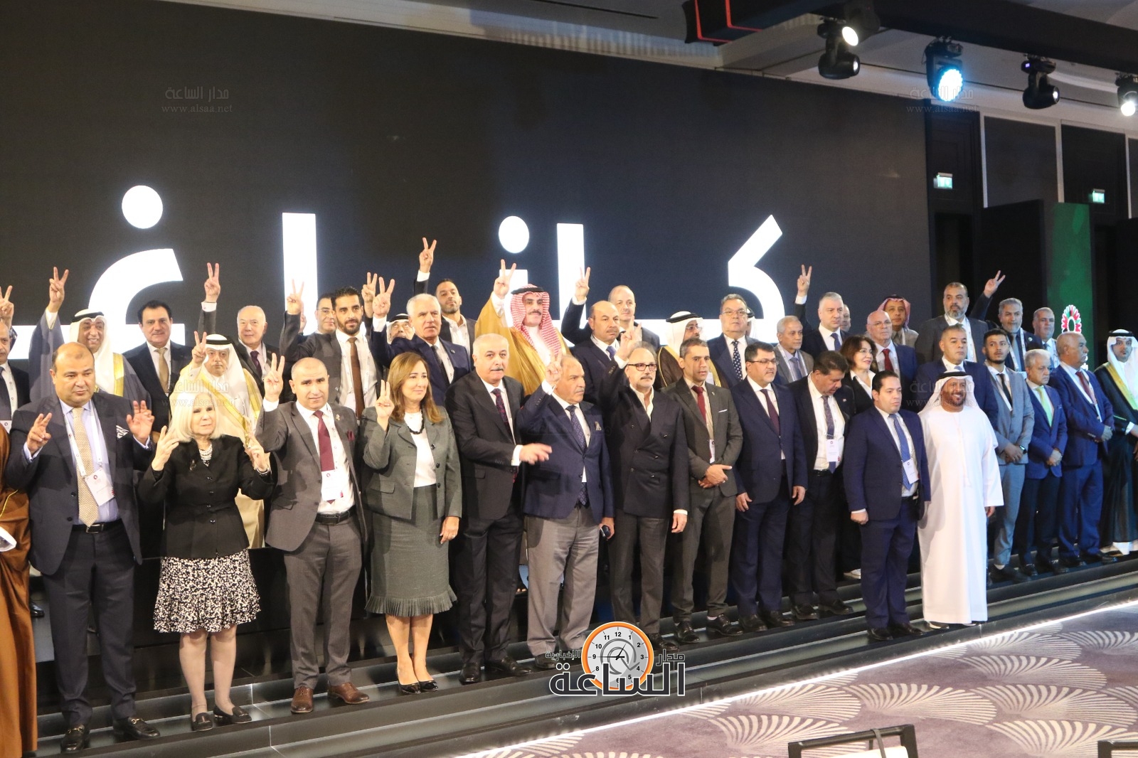 Madar Al-Saa Images 0.9451867288740197