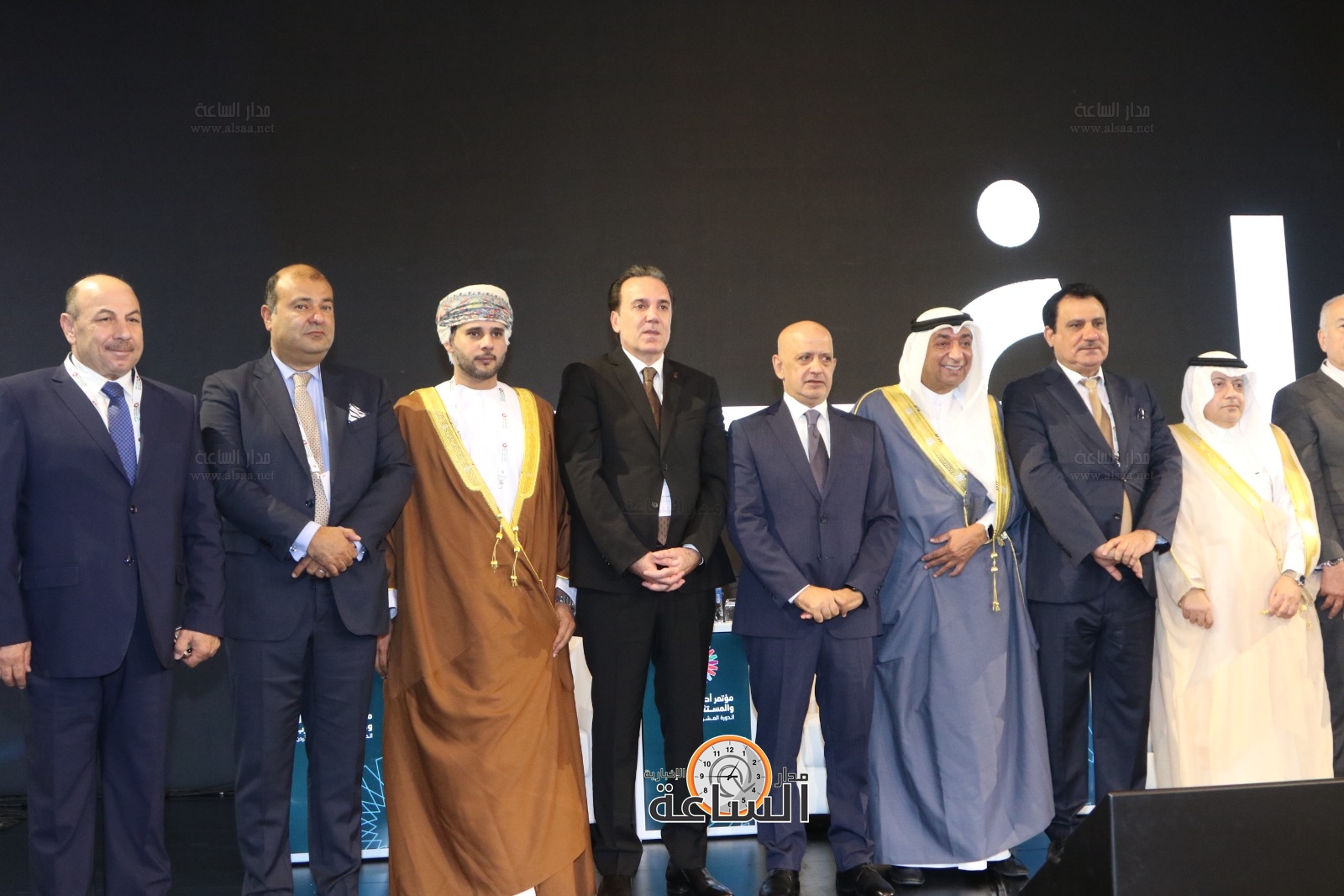 Madar Al-Saa Images 0.5641336780037403