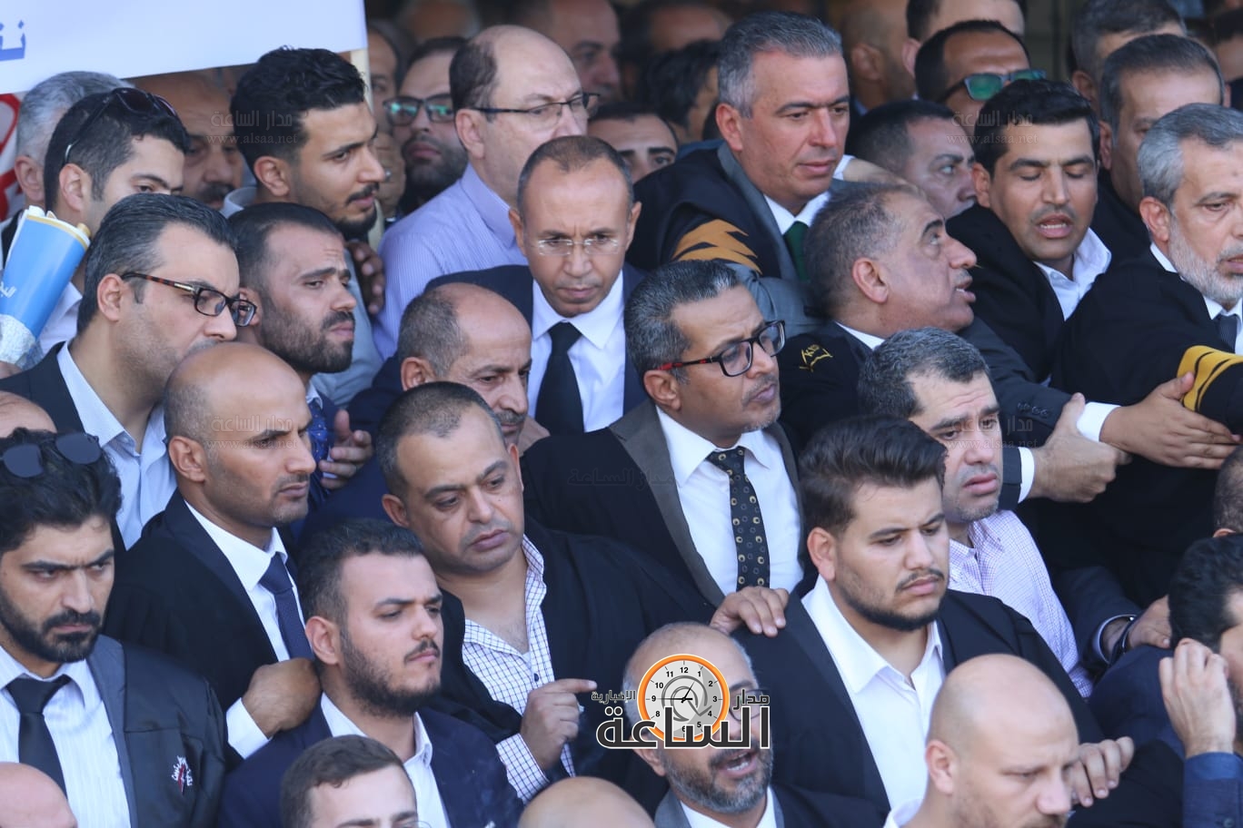 Madar Al-Saa Images 0.8721907761302956