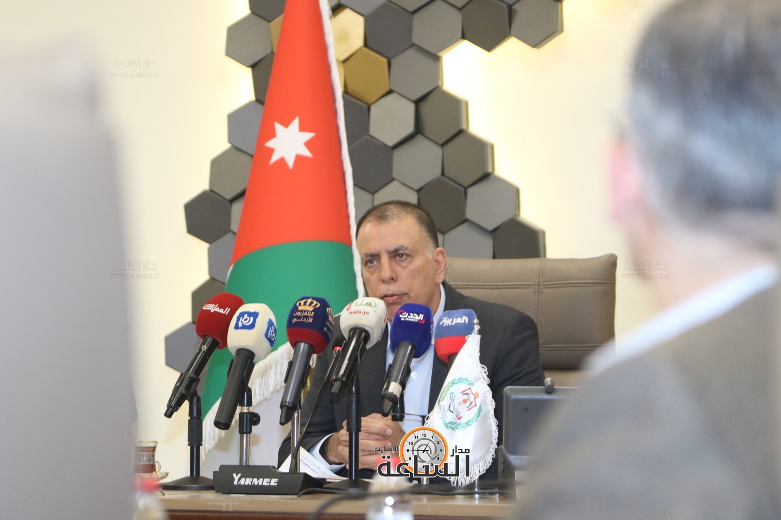 Madar Al-Saa Images 0.9035871253830947