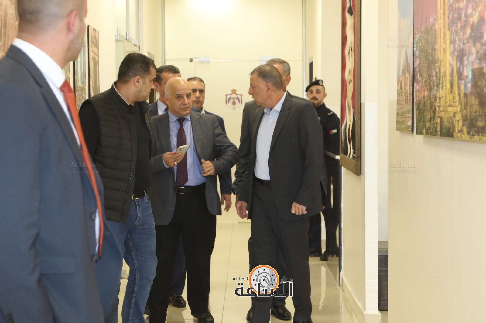 Madar Al-Saa Images 0.8566075826604918