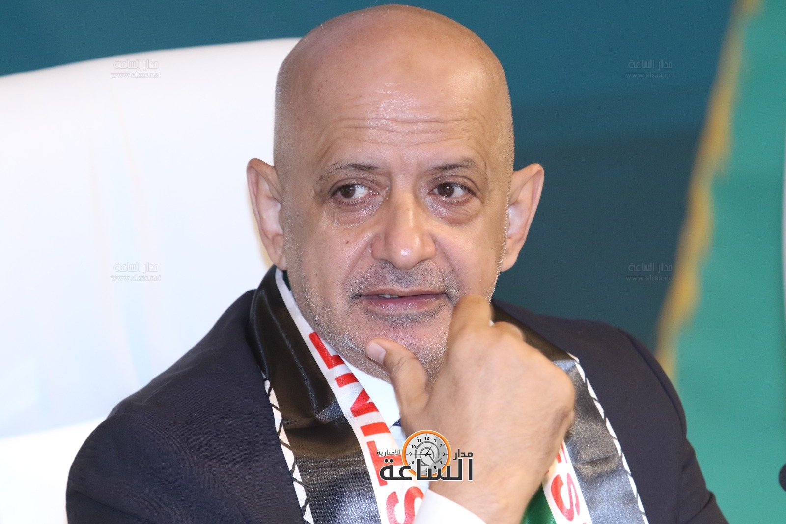 Madar Al-Saa Images 0.360112772356163