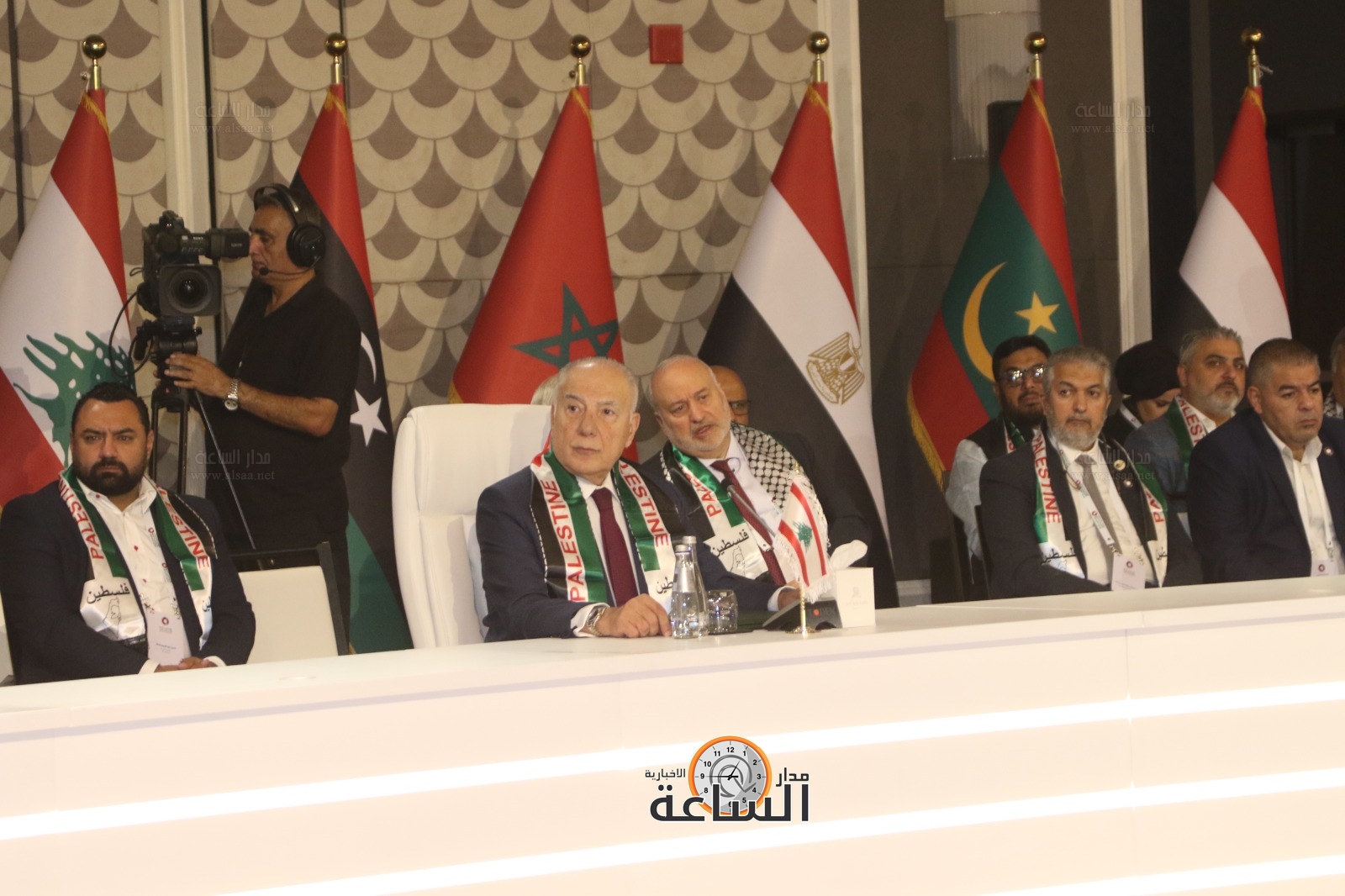 Madar Al-Saa Images 0.5453051220463285