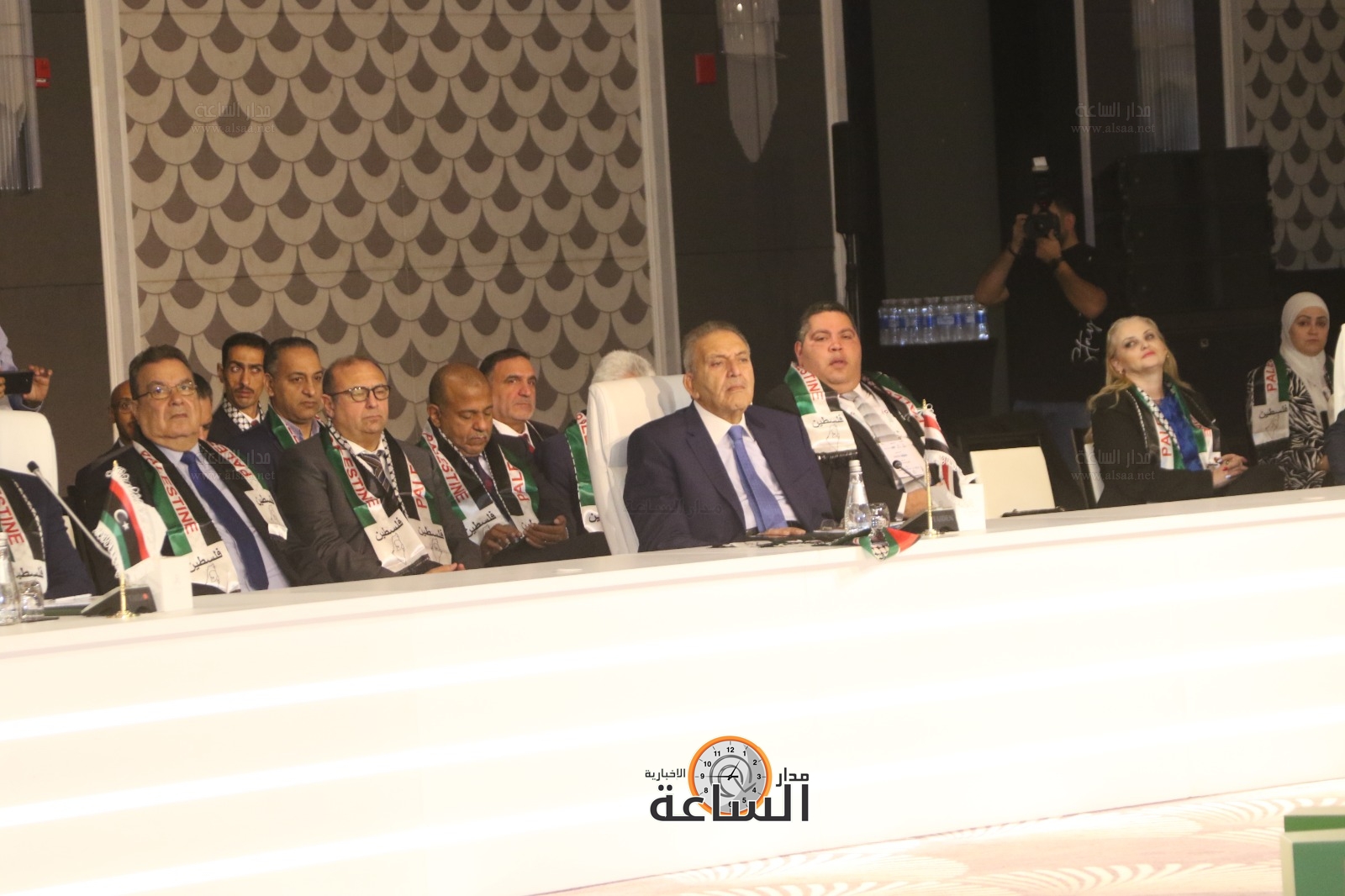 Madar Al-Saa Images 0.9380956562203229