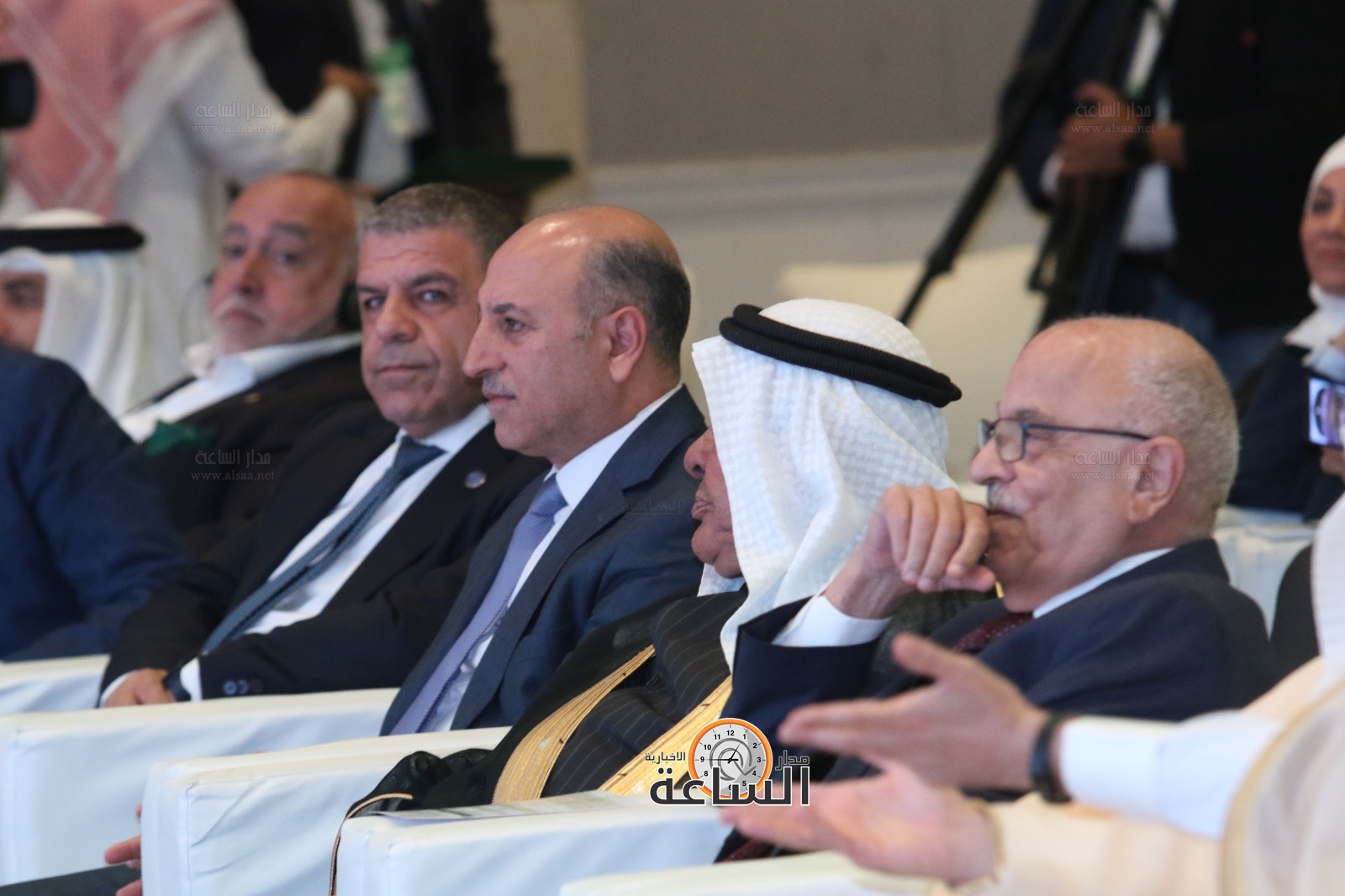 Madar Al-Saa Images 0.47506355392818134