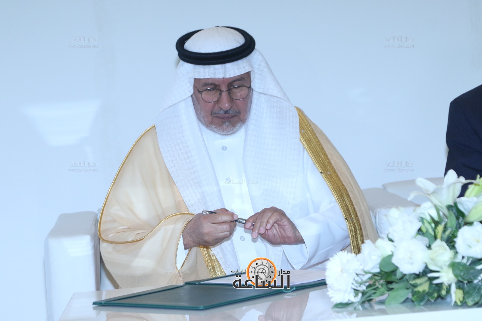 Madar Al-Saa Images 0.35134923159080755