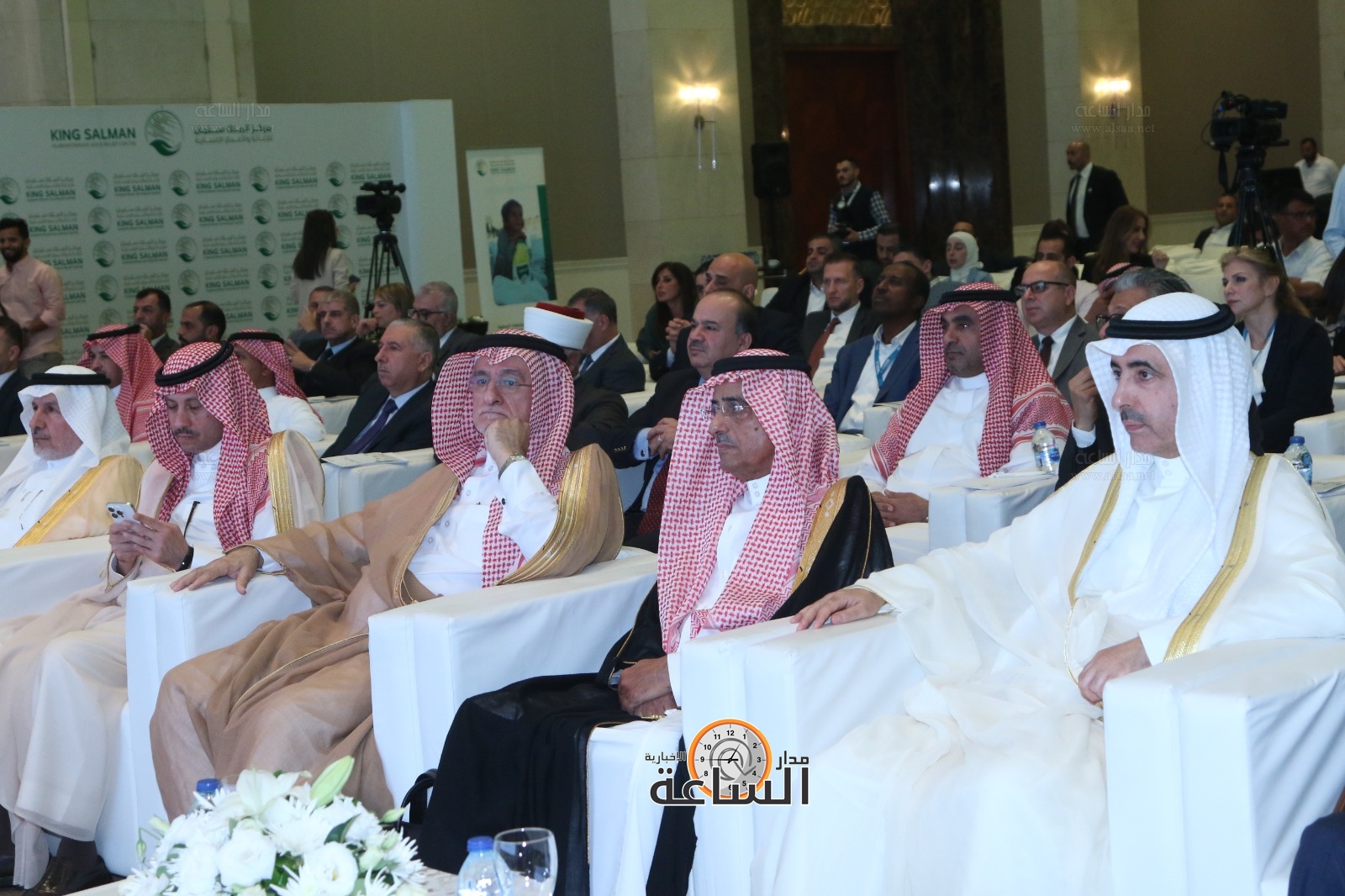 Madar Al-Saa Images 0.3881862157060407