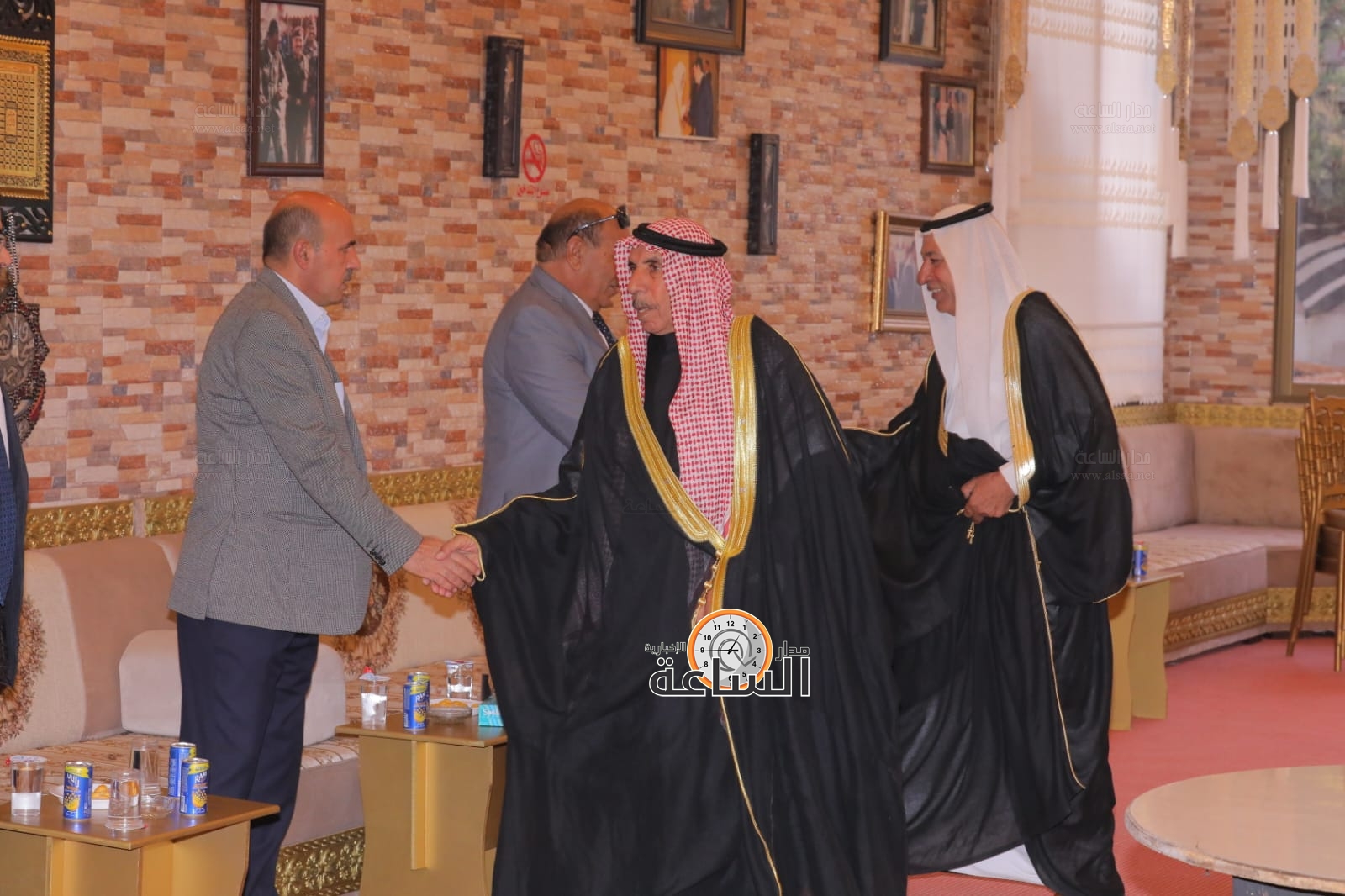 Madar Al-Saa Images 0.7707611636865106