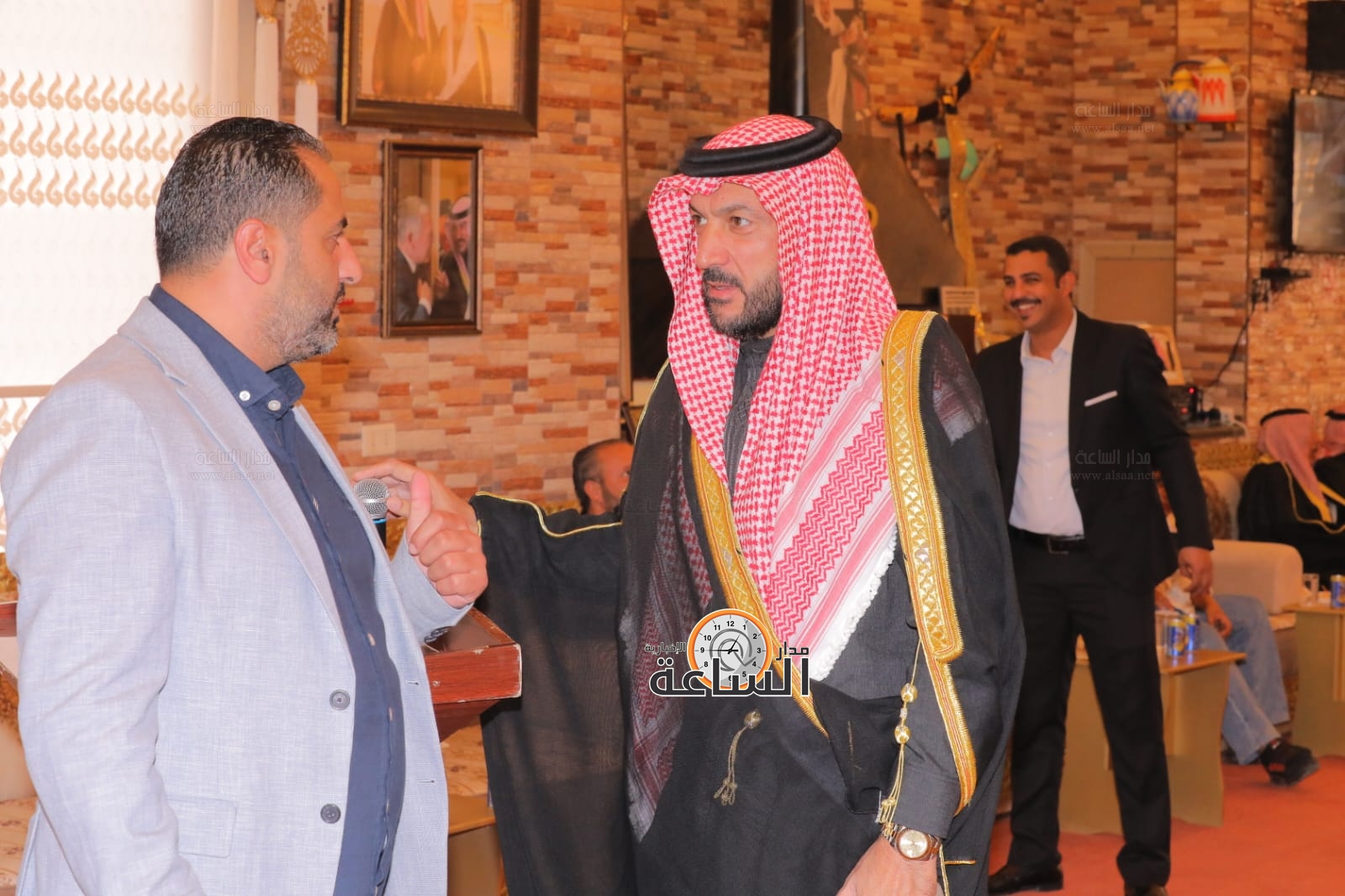 Madar Al-Saa Images 0.9570532623325103