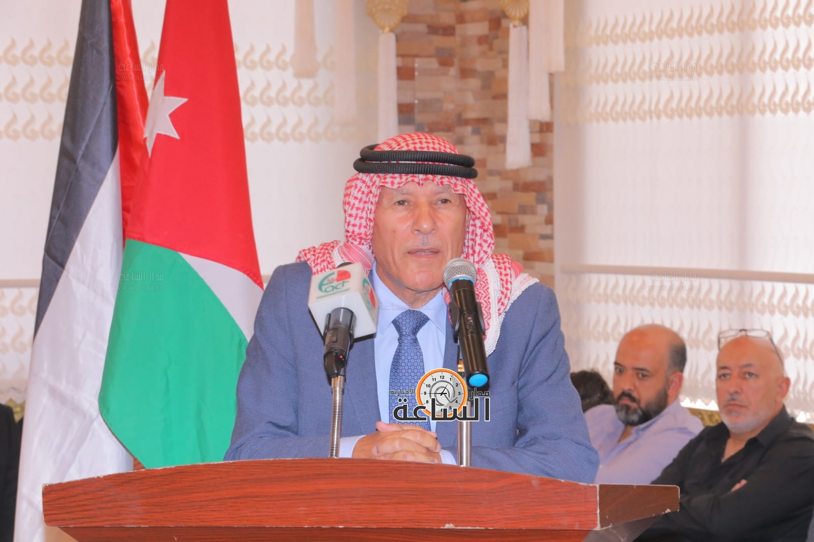 Madar Al-Saa Images 0.40221116810309643