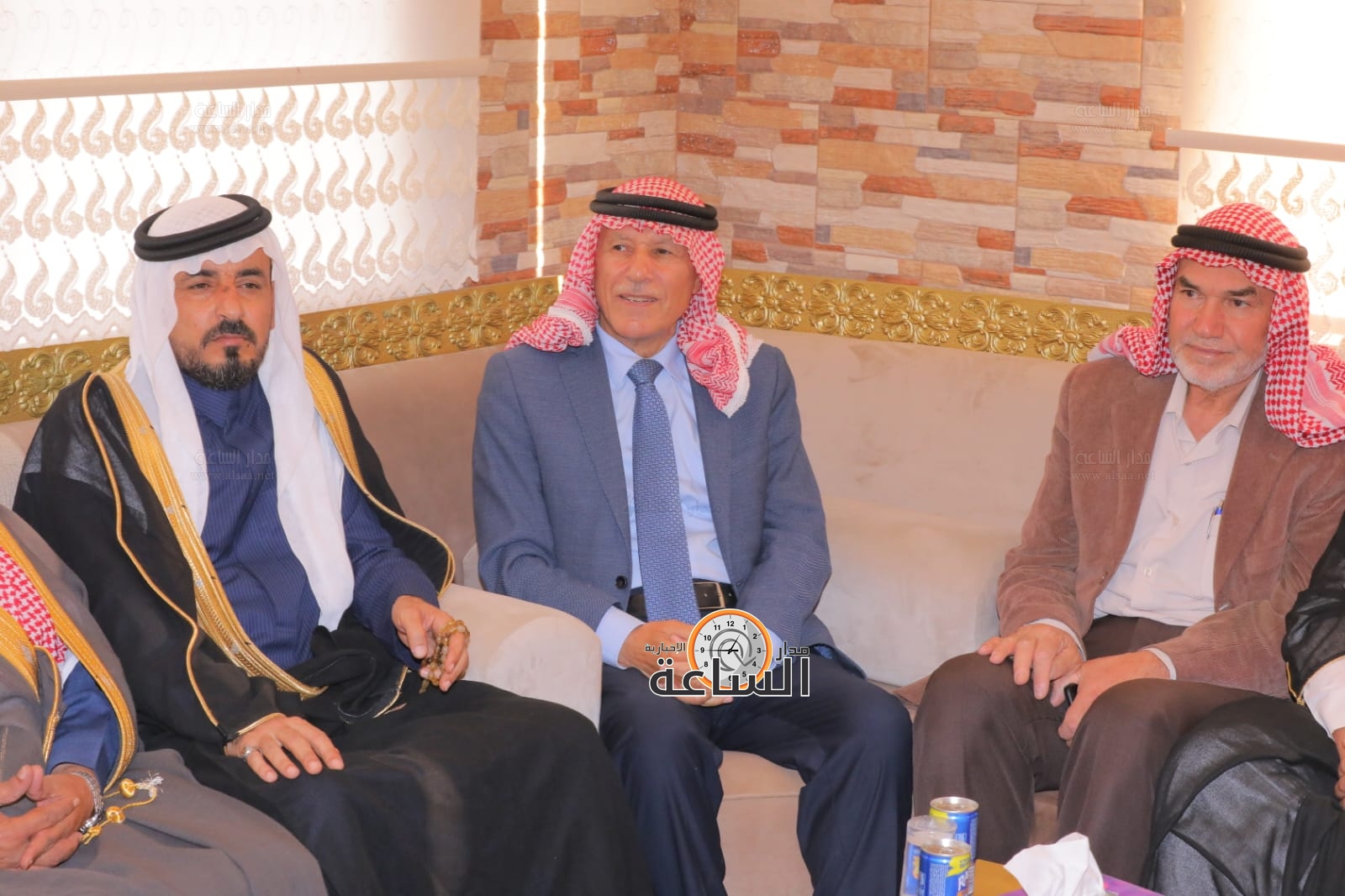 Madar Al-Saa Images 0.7344694192000409