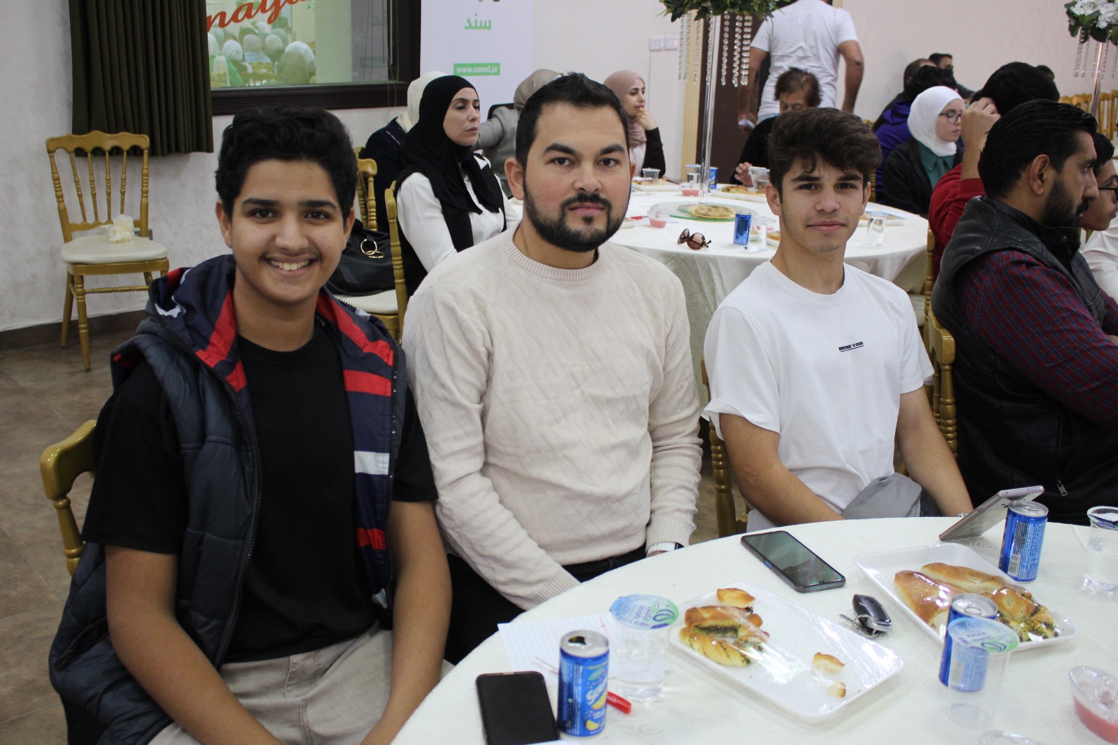 Madar Al-Saa Images 0.9760620188594578