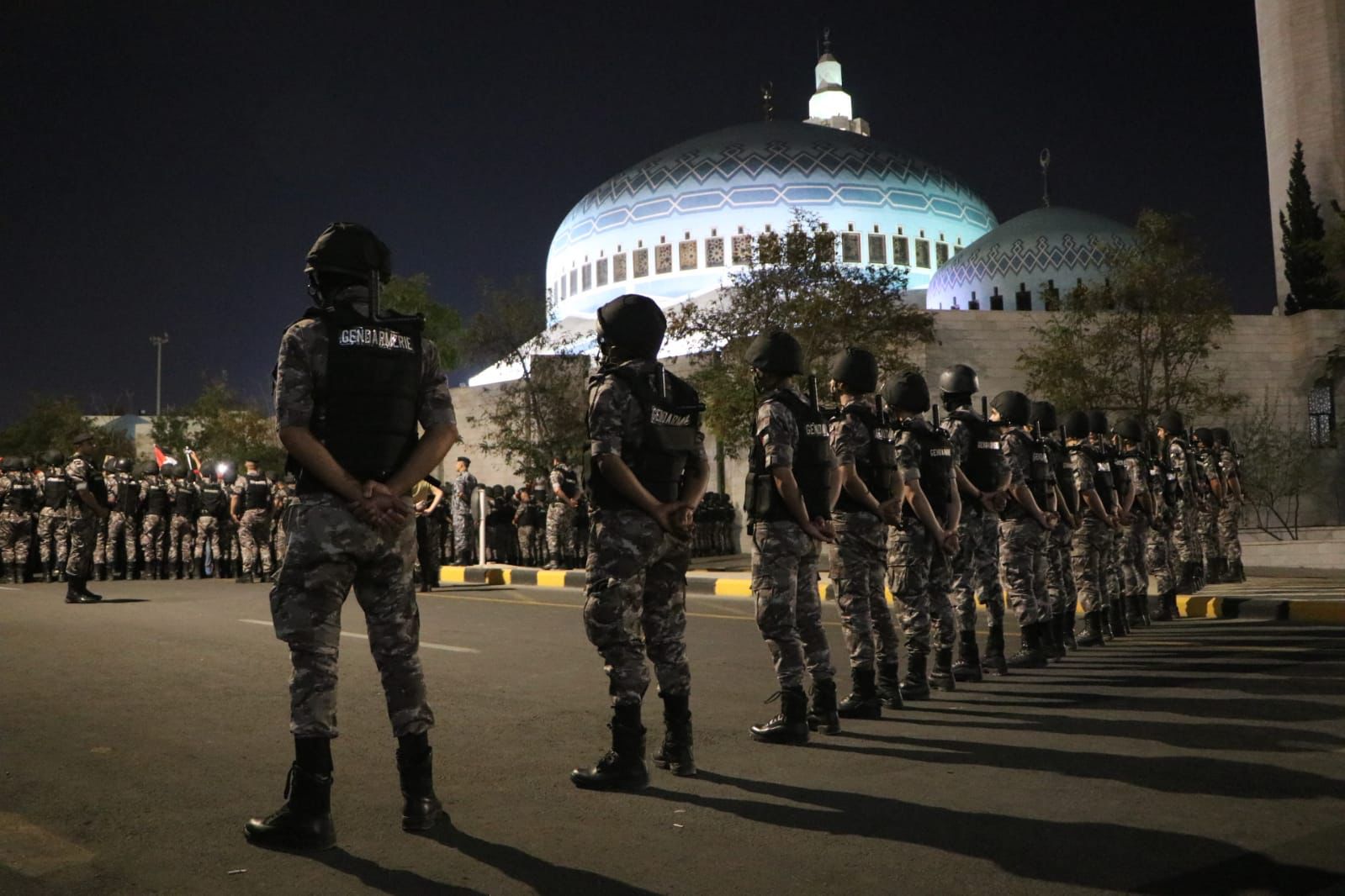 Madar Al-Saa Images 0.1667029408341445