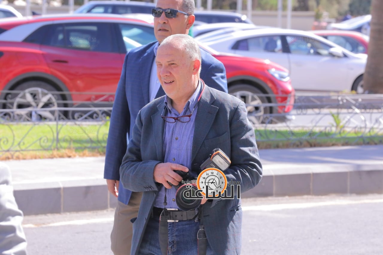 Madar Al-Saa Images 0.014522026889566941