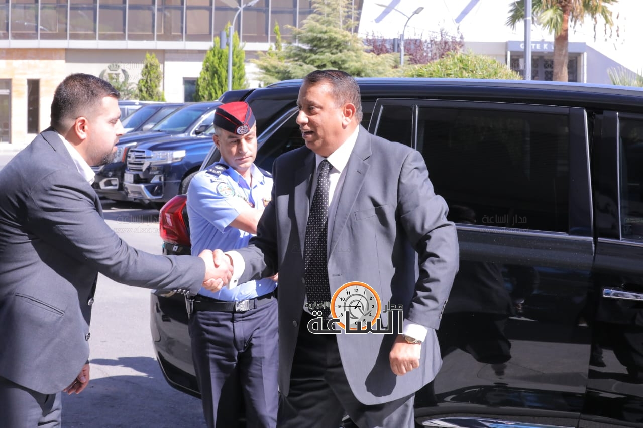 Madar Al-Saa Images 0.17279349608805838