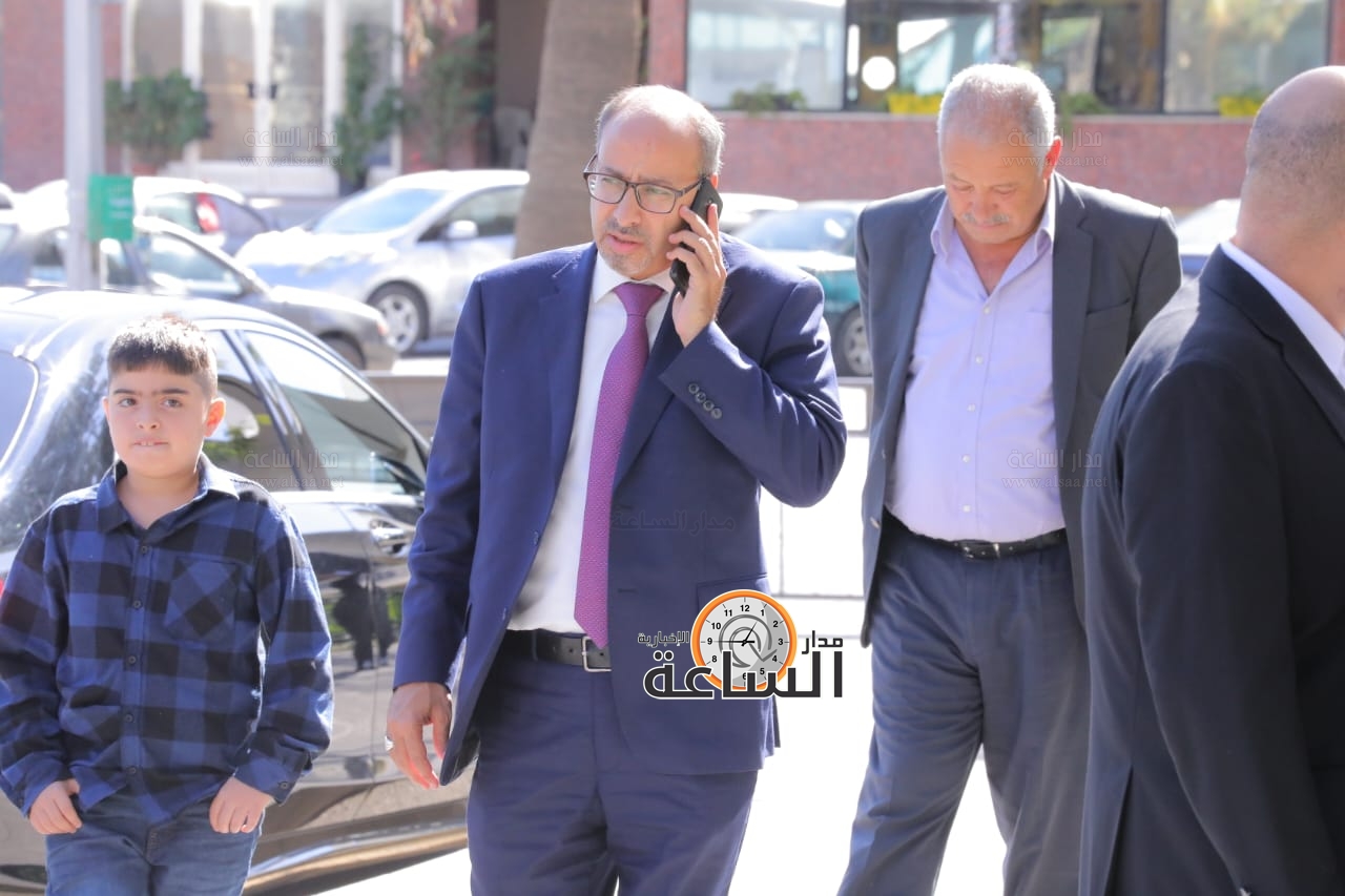 Madar Al-Saa Images 0.3467349818985501