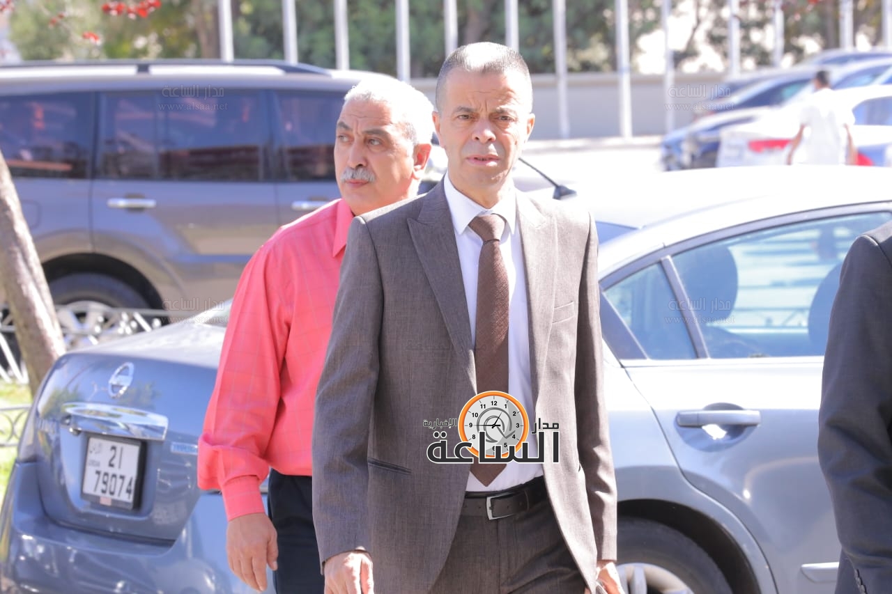 Madar Al-Saa Images 0.09531658209963356