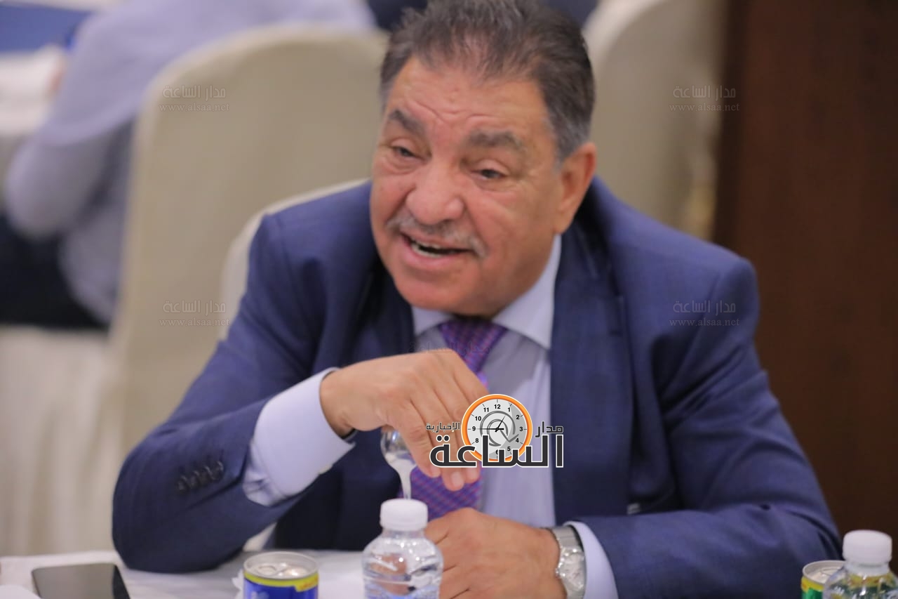 Madar Al-Saa Images 0.056659536884045236