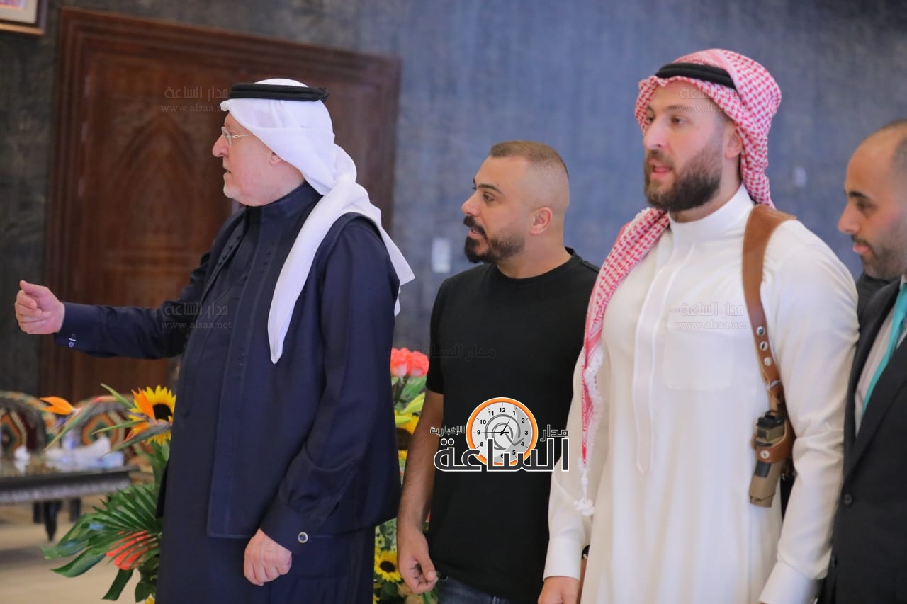 Madar Al-Saa Images 0.4274931818534107