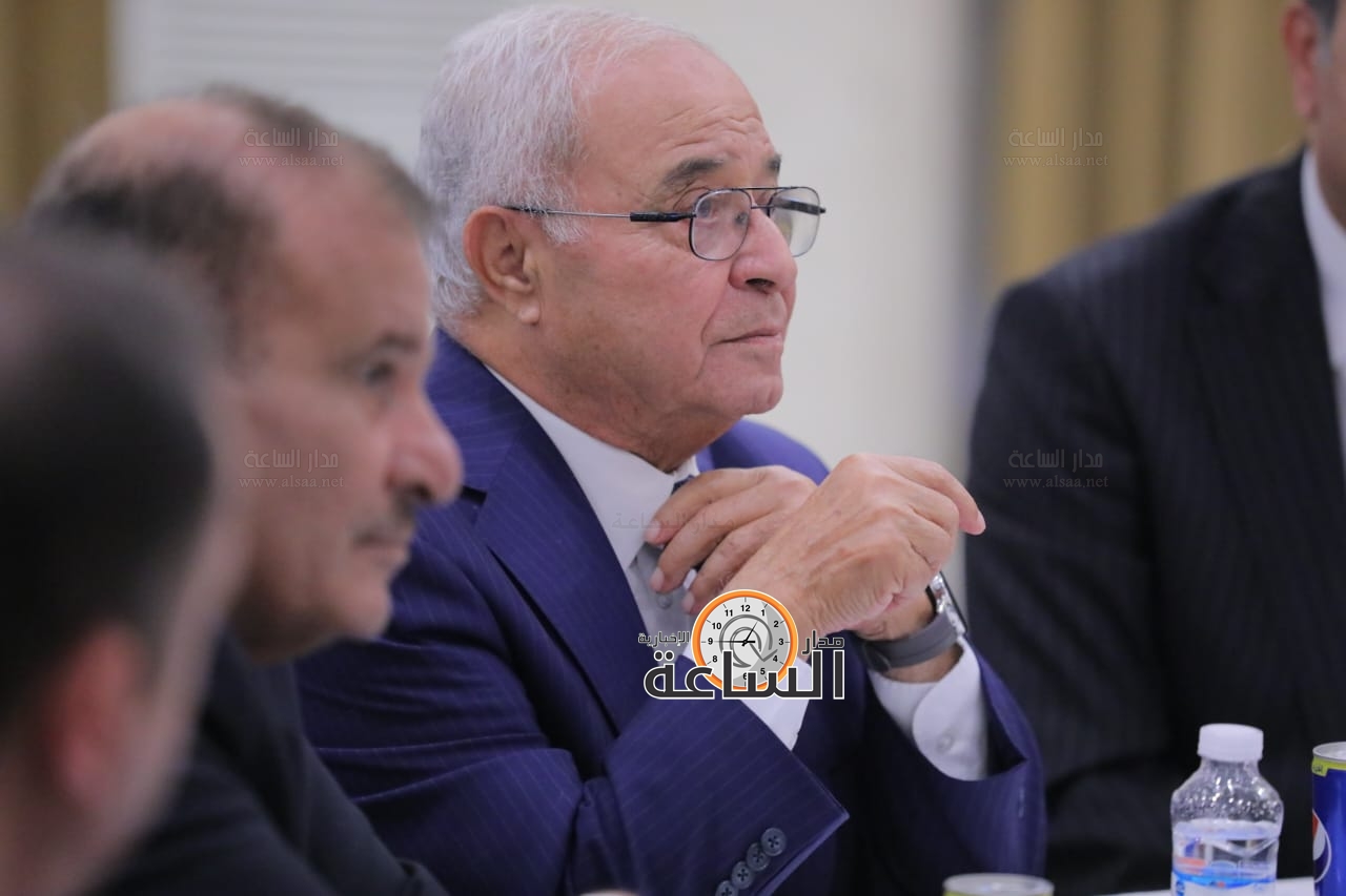 Madar Al-Saa Images 0.6341004310739002