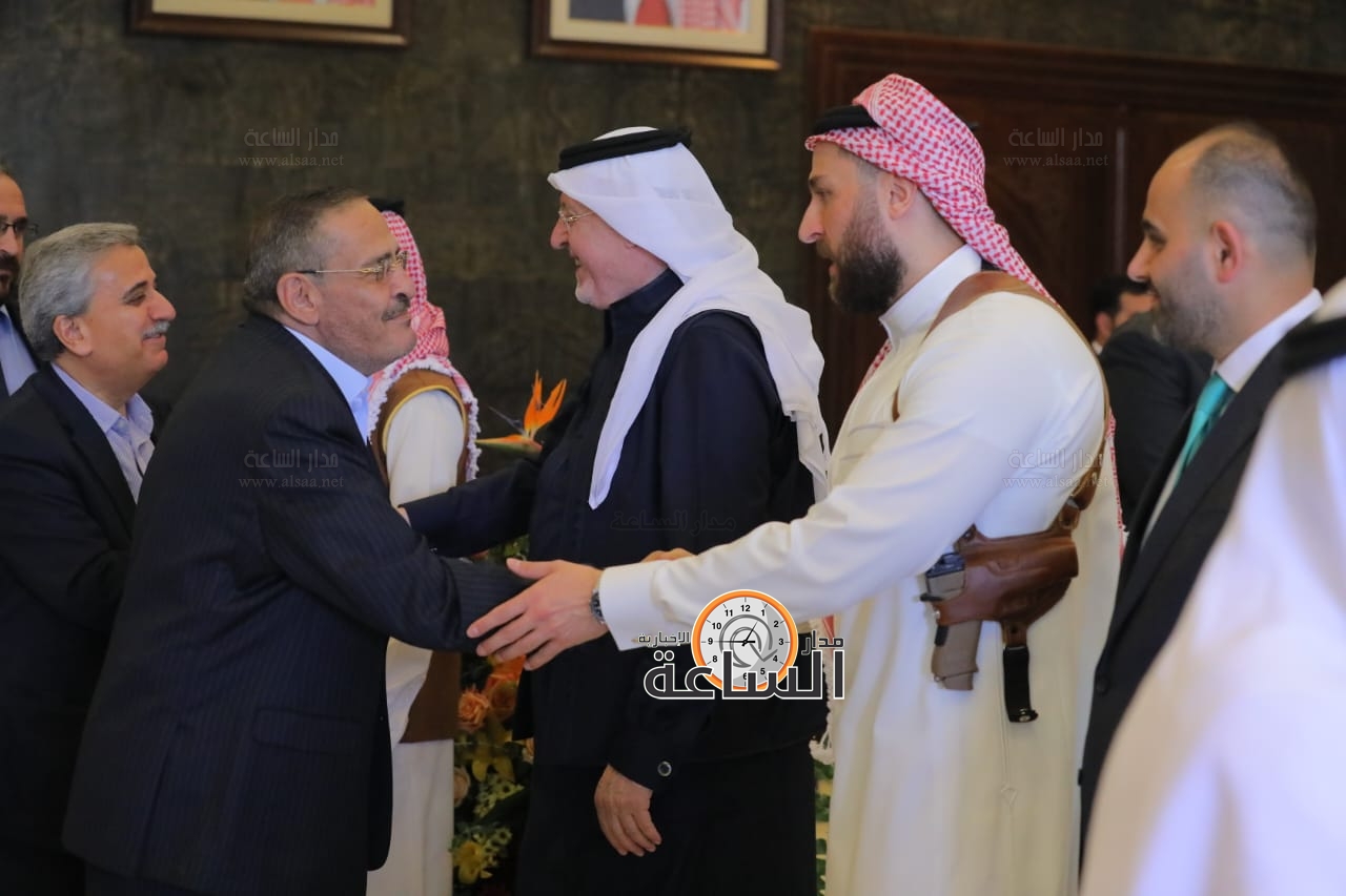 Madar Al-Saa Images 0.9477918060459656