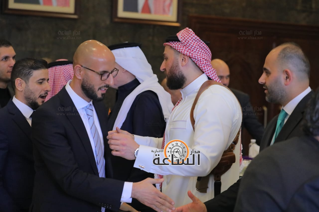 Madar Al-Saa Images 0.9102936784706976