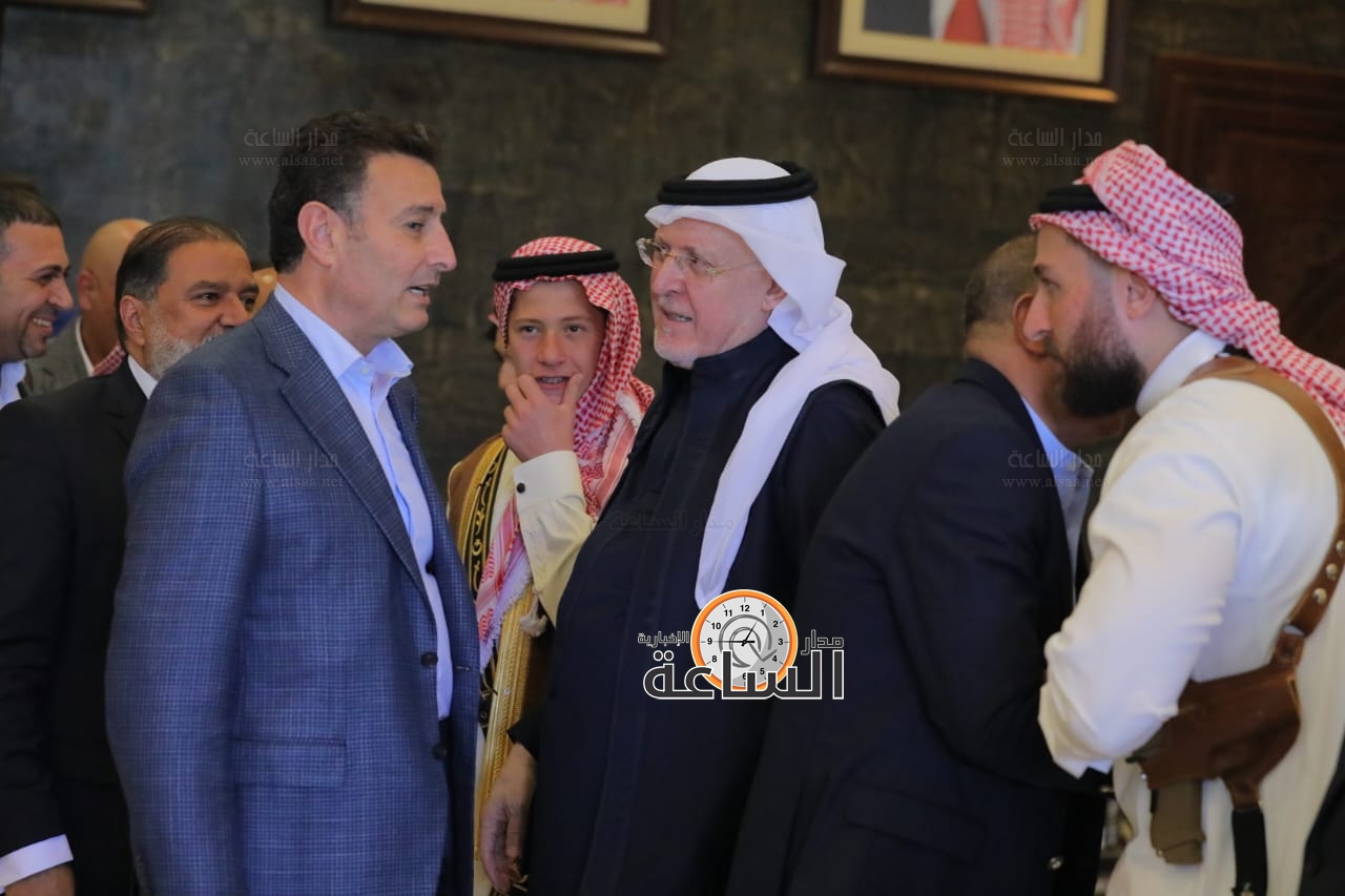 Madar Al-Saa Images 0.7668090553611271