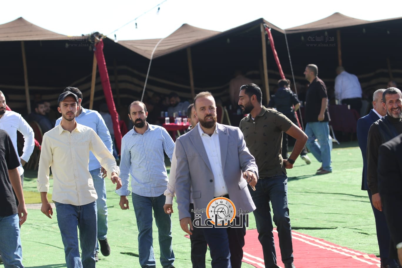 Madar Al-Saa Images 0.7738787733872161